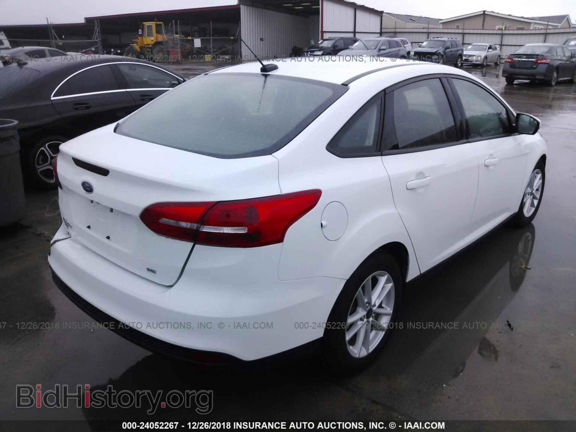 2017 FORD FOCUS - VIN: 1FADP3F27HL233123 - Фото 4