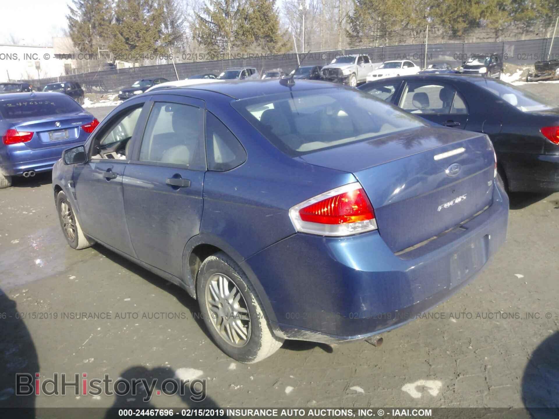 2008 FORD FOCUS - VIN: 1FAHP35N58W219555 - Фото 3