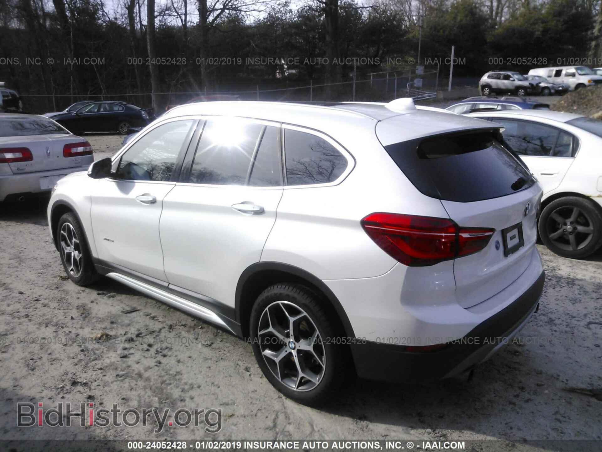 2017 BMW X1 - VIN: WBXHT3C38H5F68986 - Фото 3