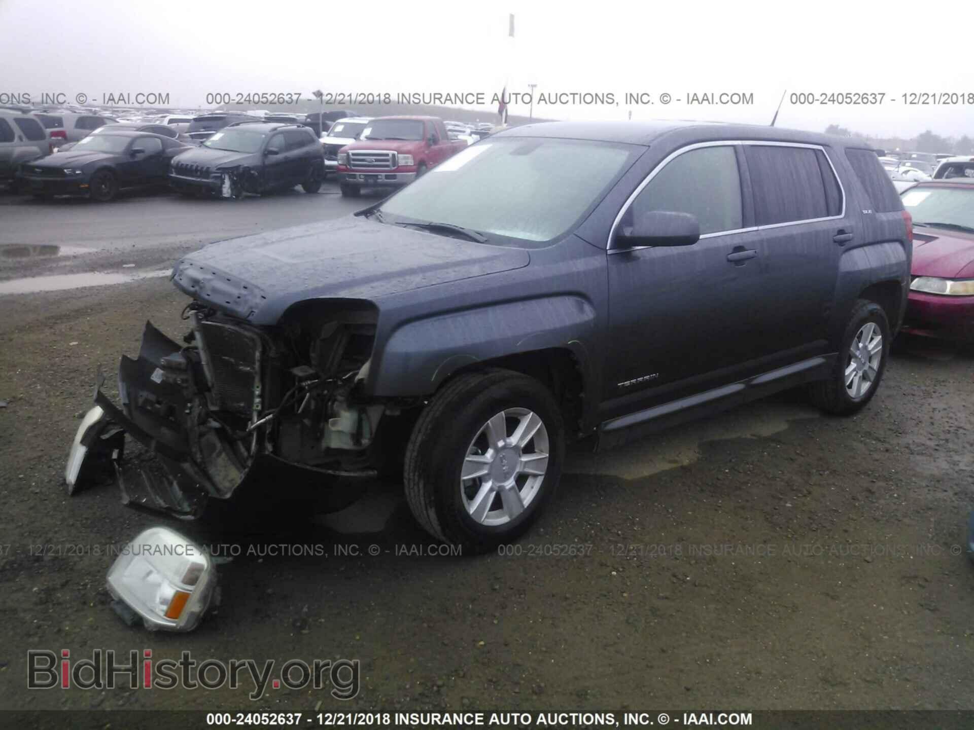 2011 GMC TERRAIN - VIN: 2CTALMEC5B6286240 - Photo 2