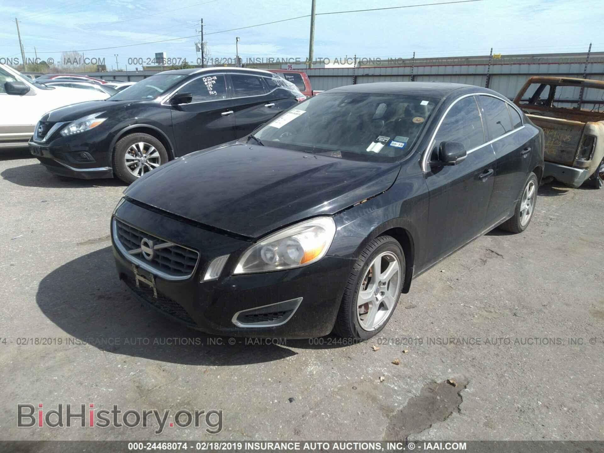 2012 VOLVO S60 - VIN: YV1622FS0C2115239 - Фото 2