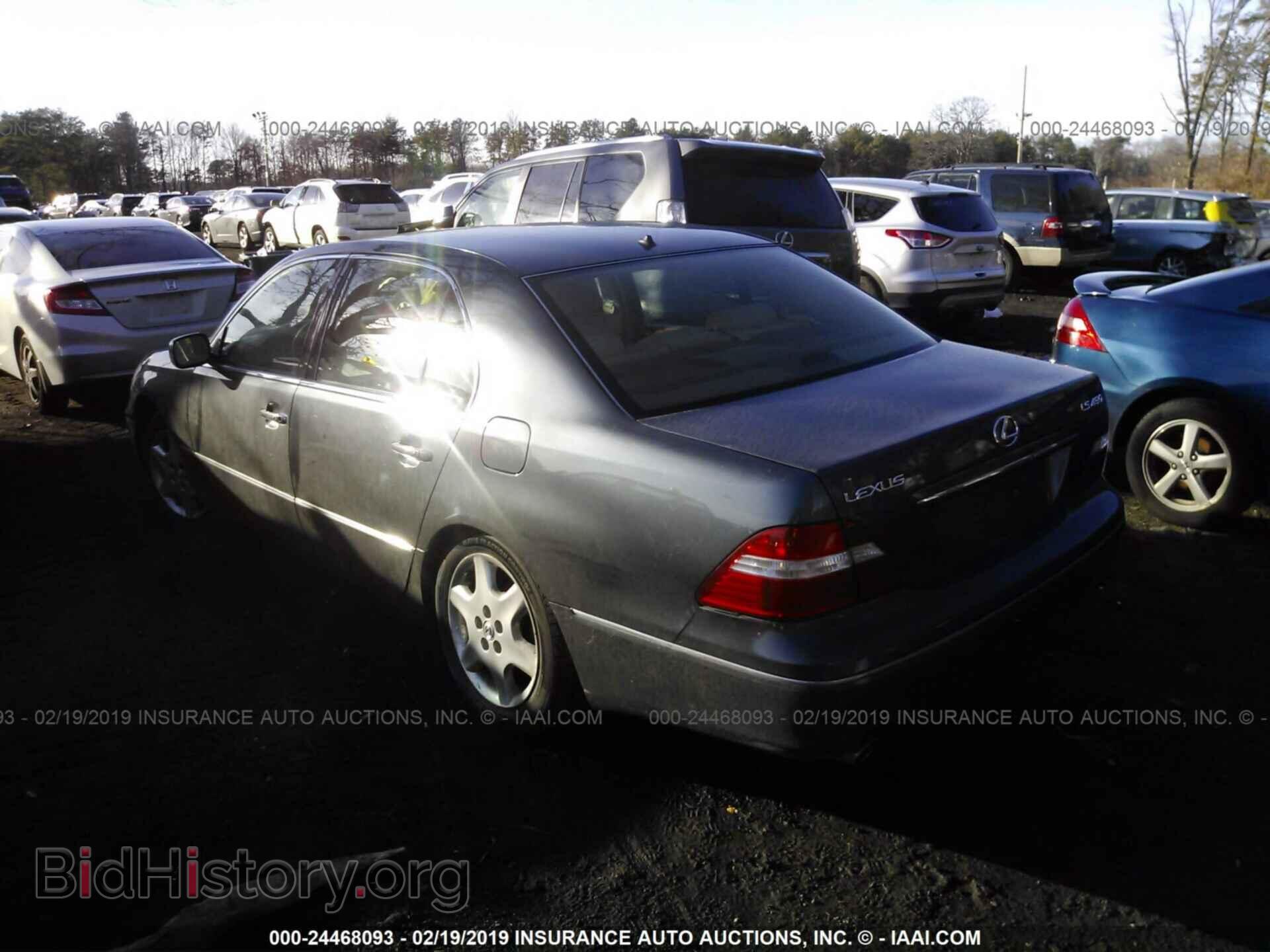 2004 LEXUS LS - VIN: JTHBN36F140150596 - Фото 3