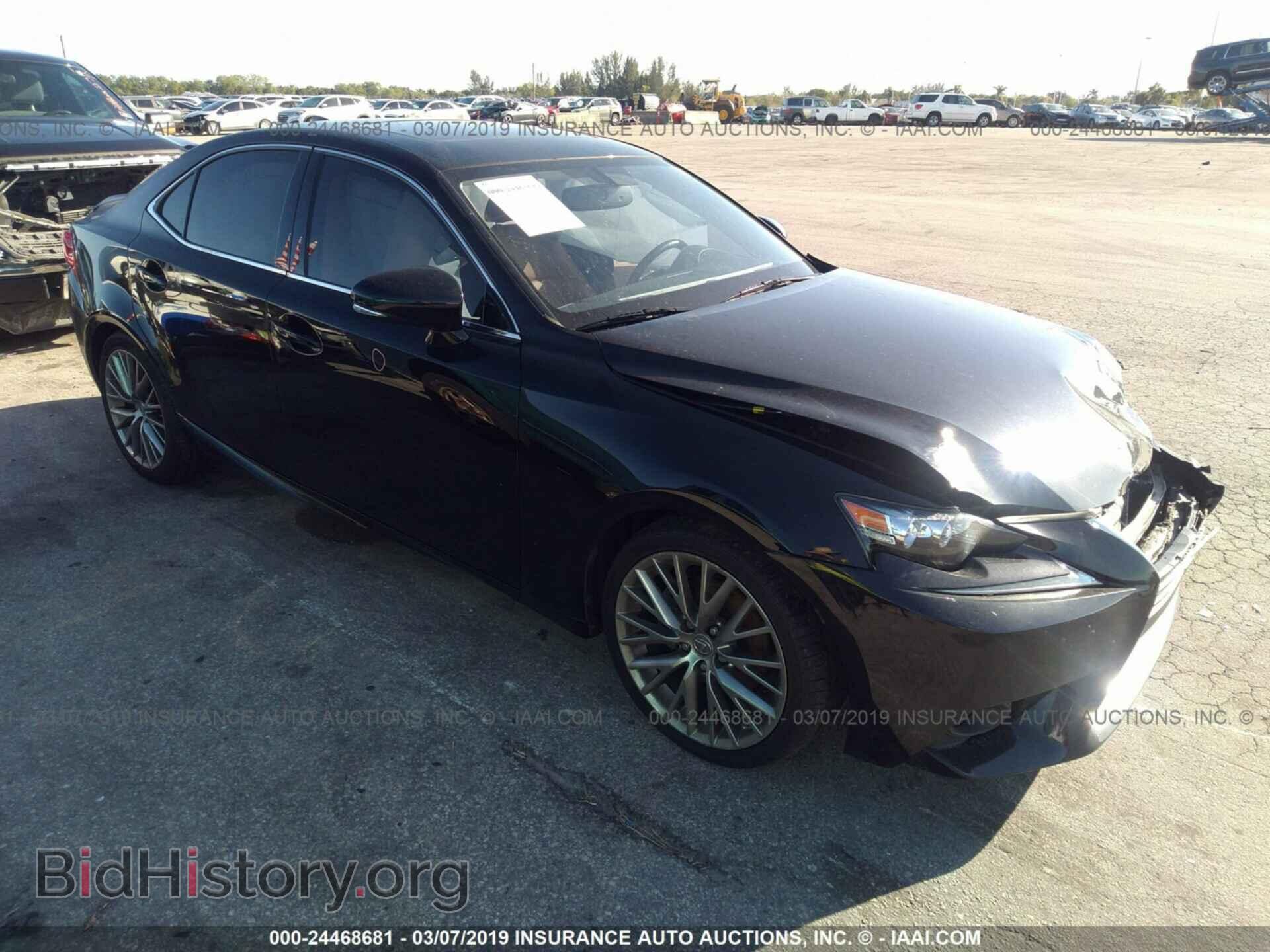 Фотография JTHBF1D28F5063429 - LEXUS IS 2015