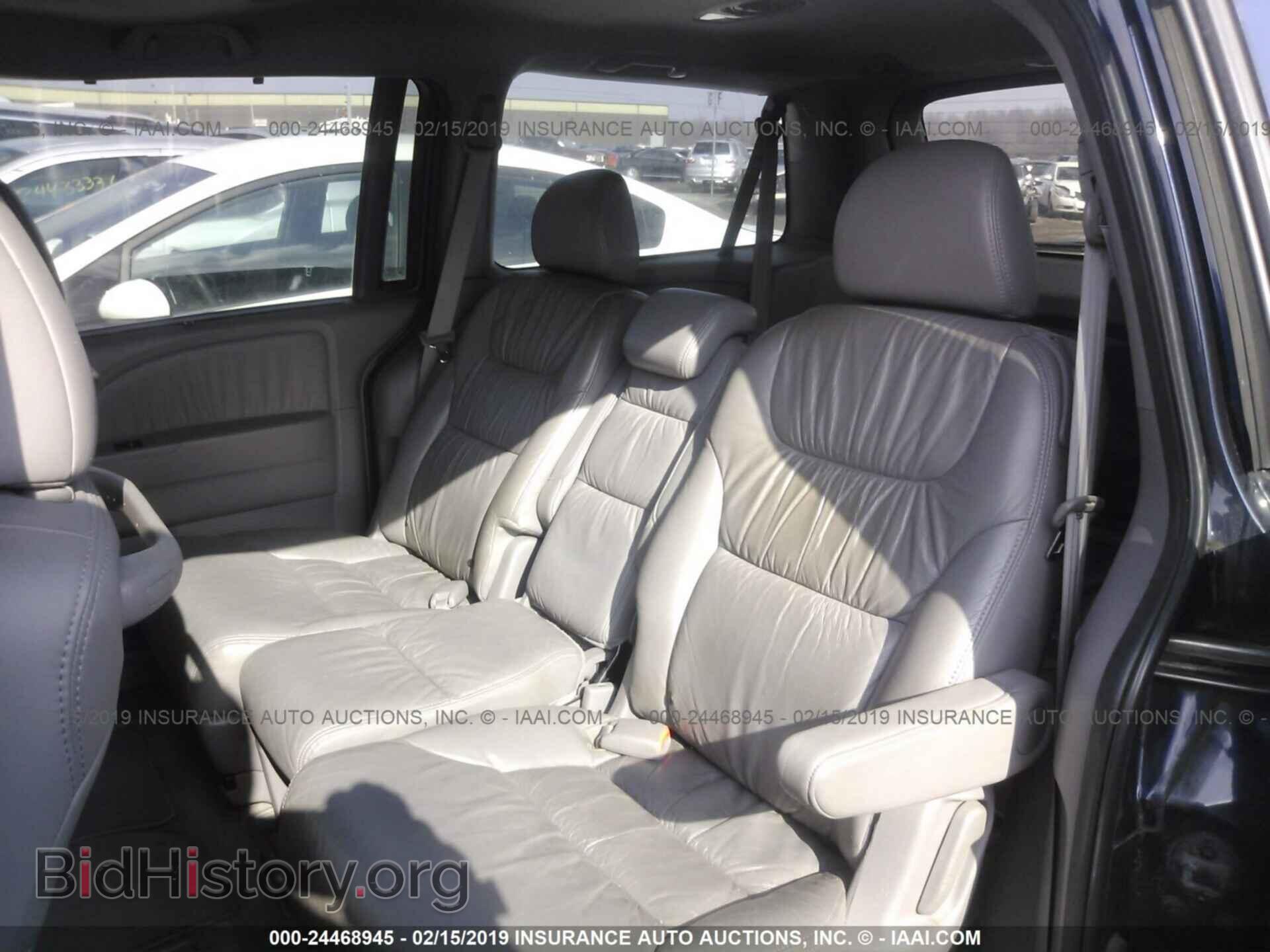 2008 HONDA ODYSSEY - VIN: 5FNRL38618B018190 - Фото 8