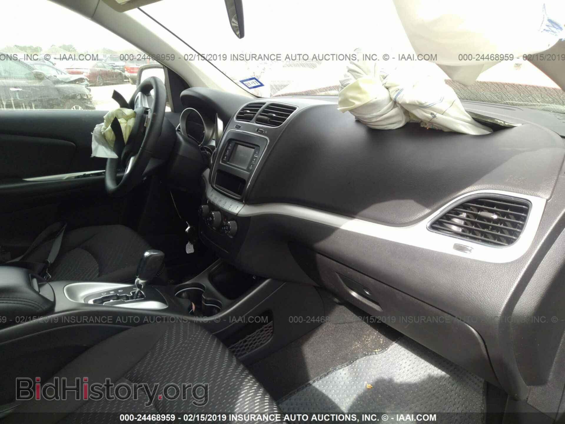 2018 DODGE JOURNEY - VIN: 3C4PDCAB2JT363683 - Фото 5