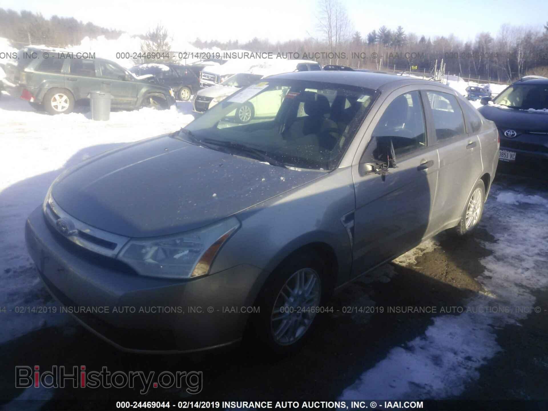2008 FORD FOCUS - VIN: 1FAHP35N98W268077 - Фото 2