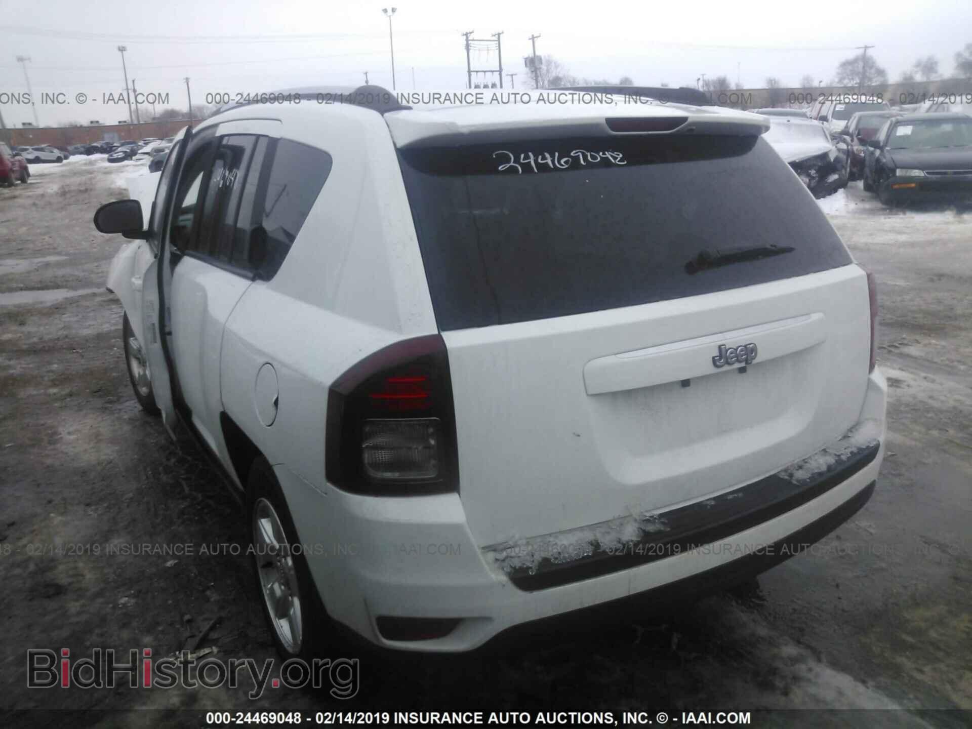 2014 JEEP COMPASS - VIN: 1C4NJCBA9ED594372 - Photo 3