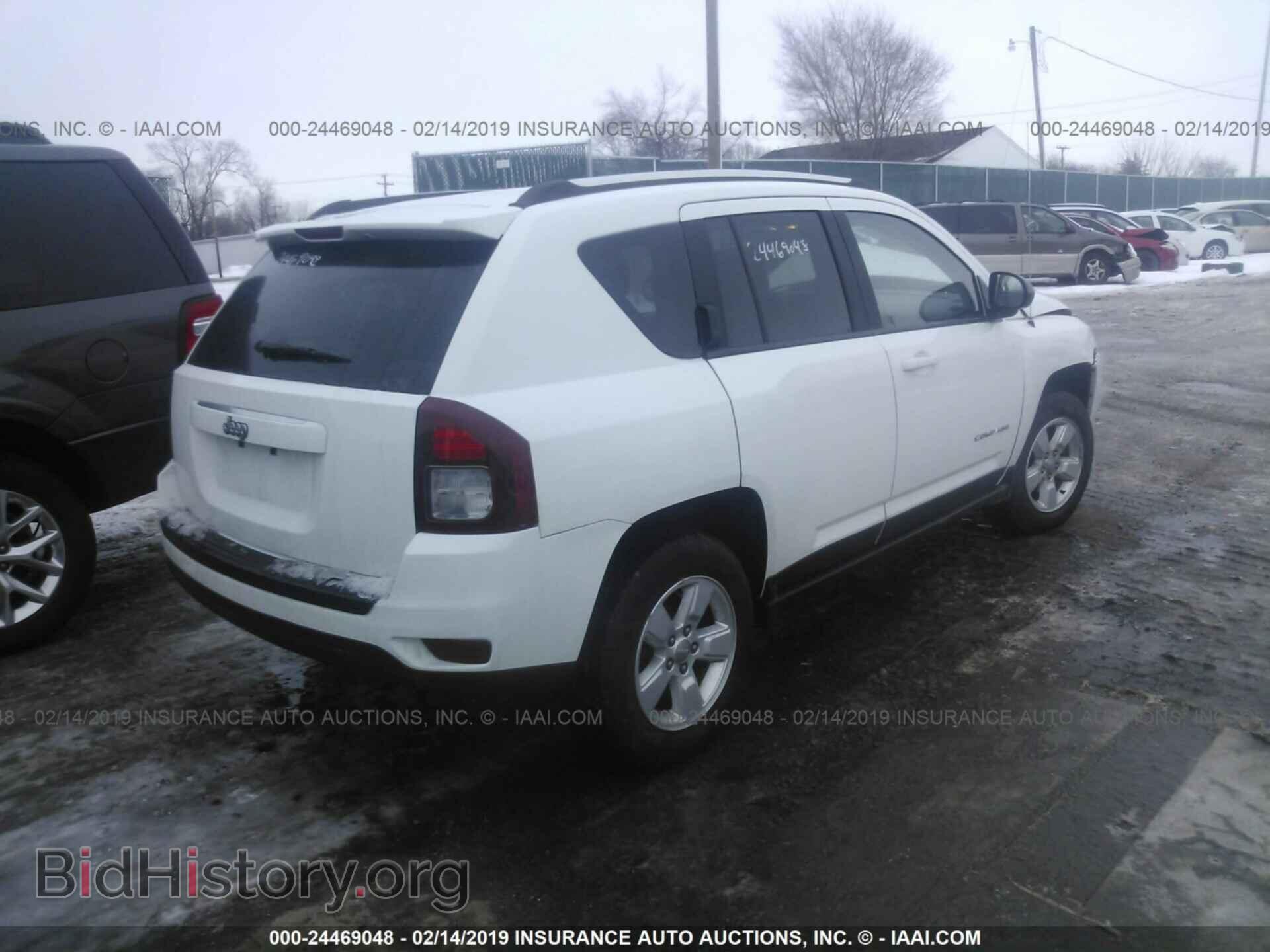 2014 JEEP COMPASS - VIN: 1C4NJCBA9ED594372 - Photo 4