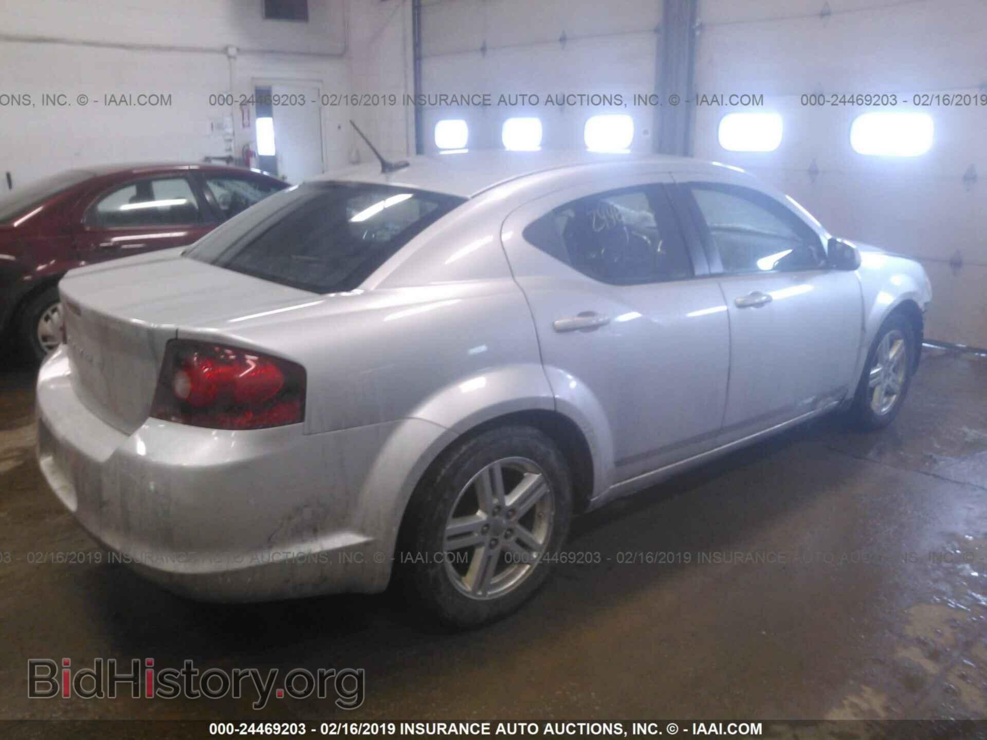 2011 DODGE AVENGER - VIN: 1B3BD1FB2BN542297 - Photo 4