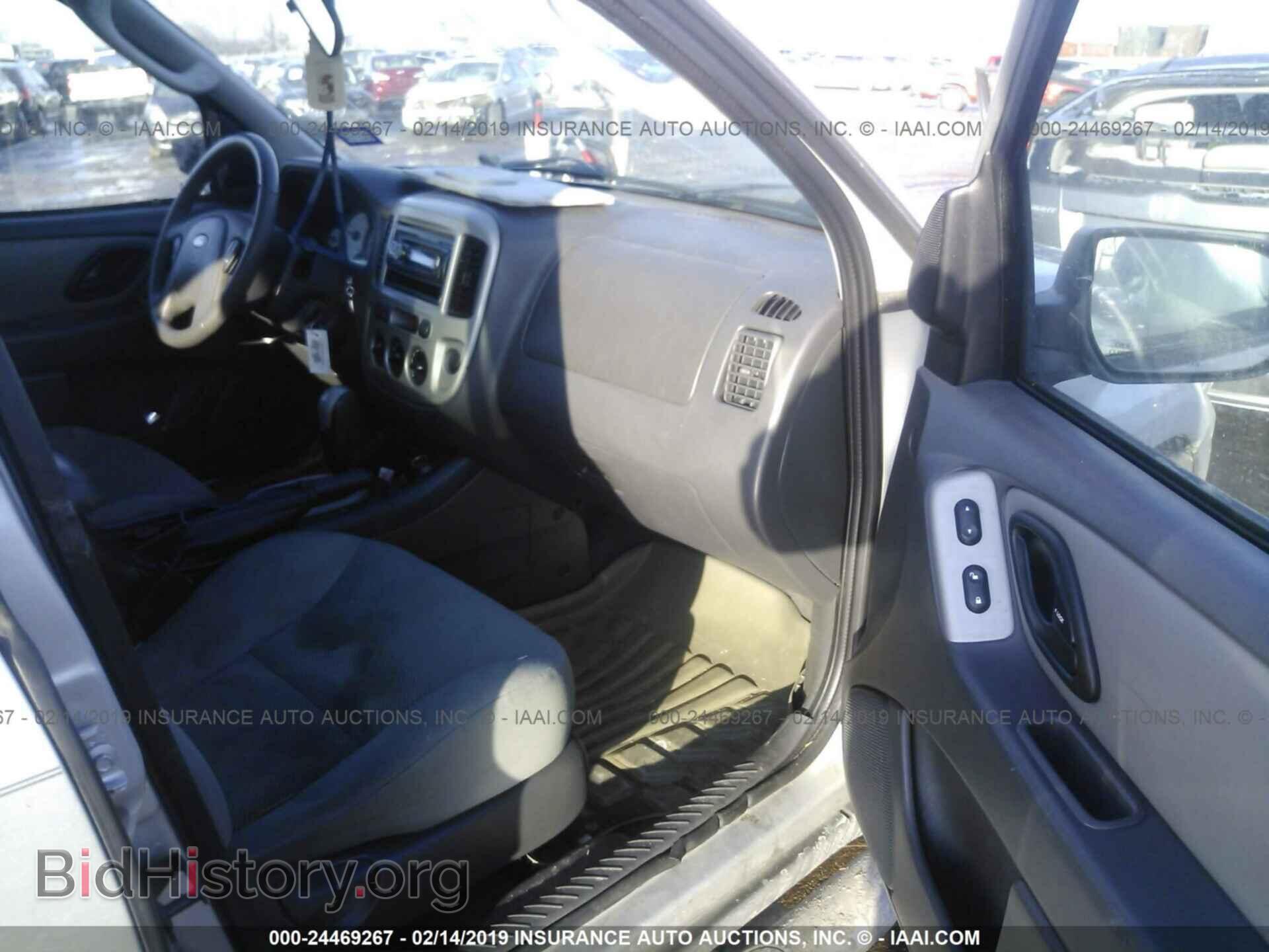 2007 FORD ESCAPE - VIN: 1FMYU03177KA25810 - Фото 5