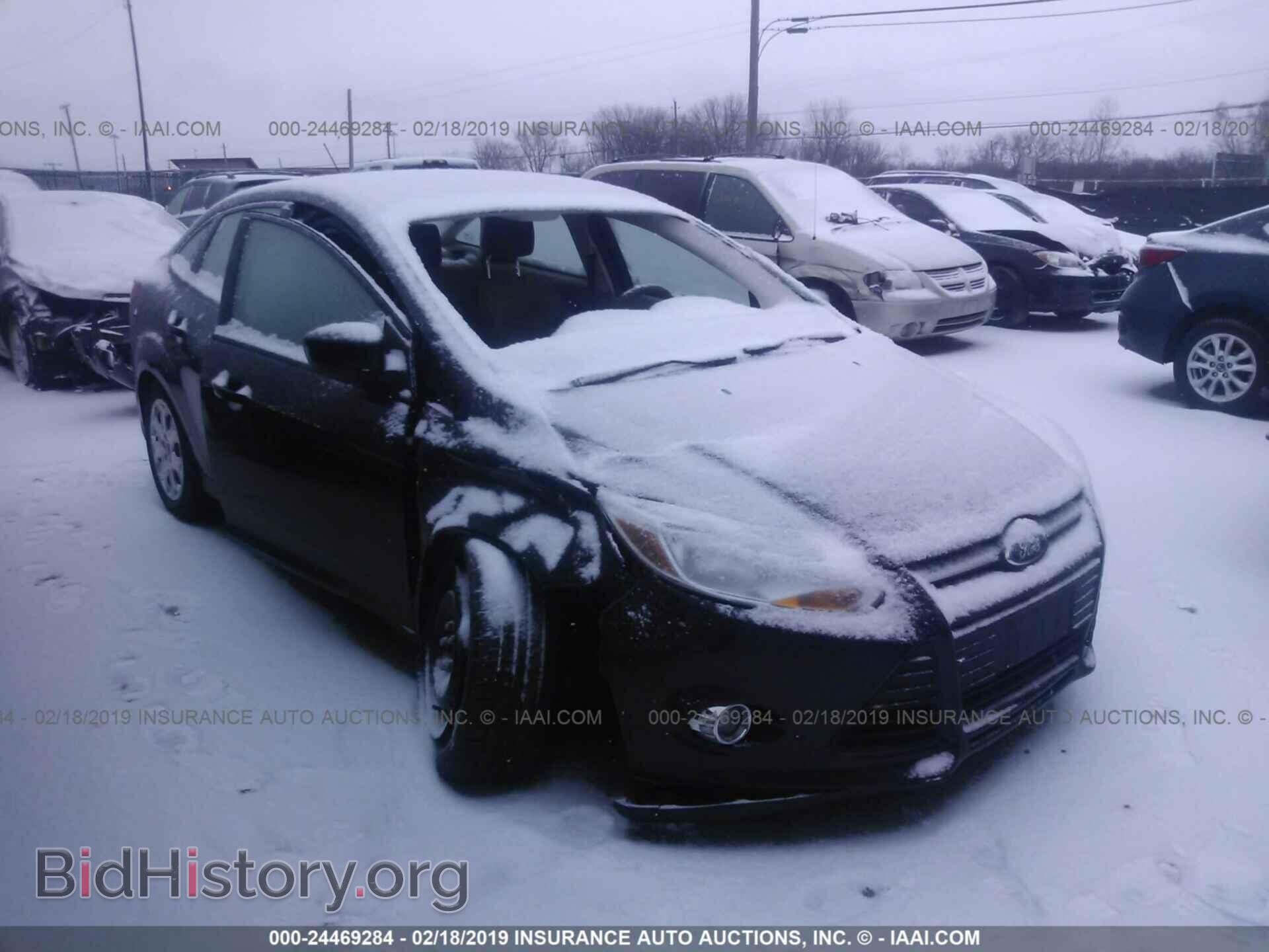 Photo 1FAHP3F23CL299520 - FORD FOCUS 2012