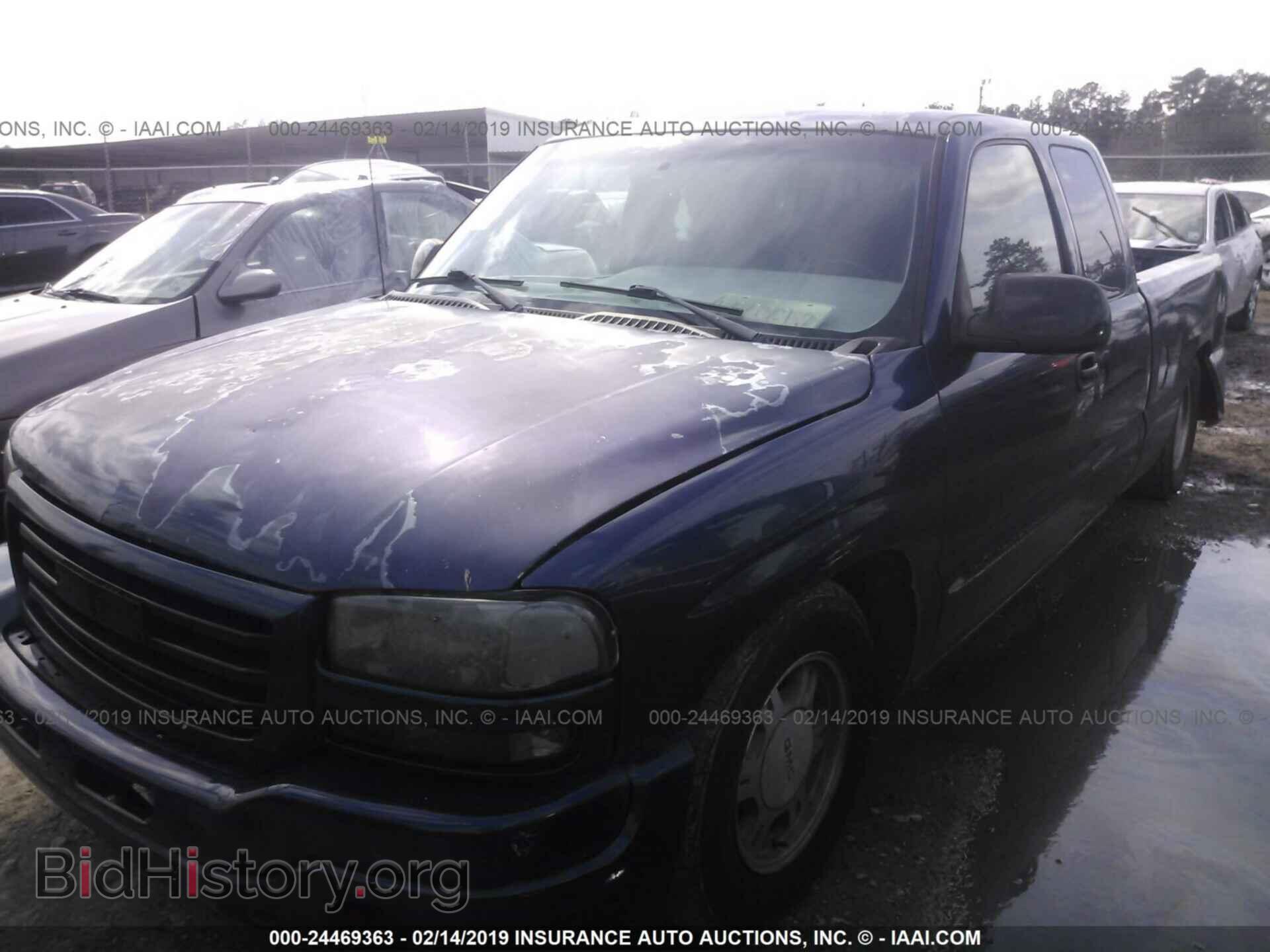 2002 GMC NEW SIERRA - VIN: 2GTEC19V721174768 - Фото 2