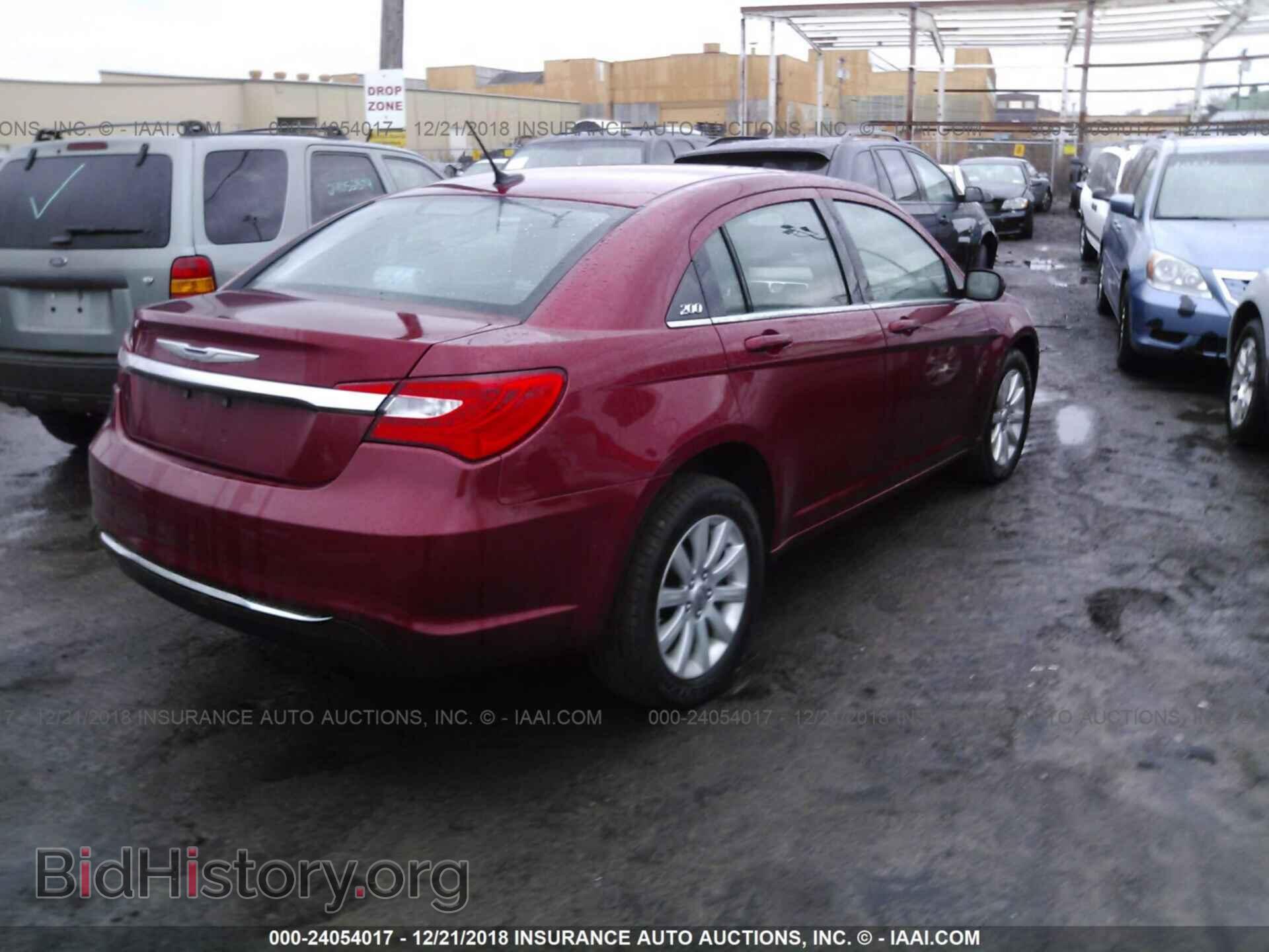 2012 CHRYSLER 200 - VIN: 1C3CCBBB2CN106220 - Photo 4