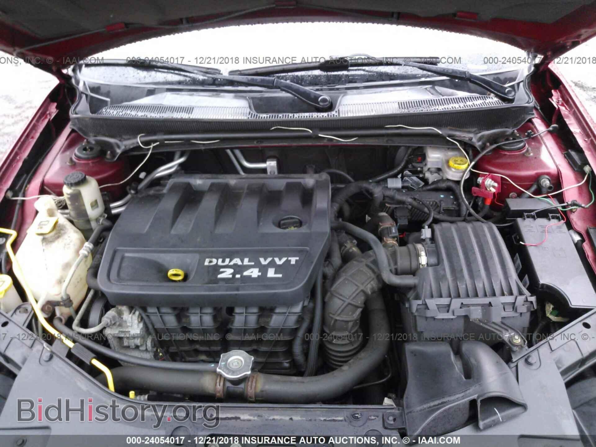 2012 CHRYSLER 200 - VIN: 1C3CCBBB2CN106220 - Photo 10