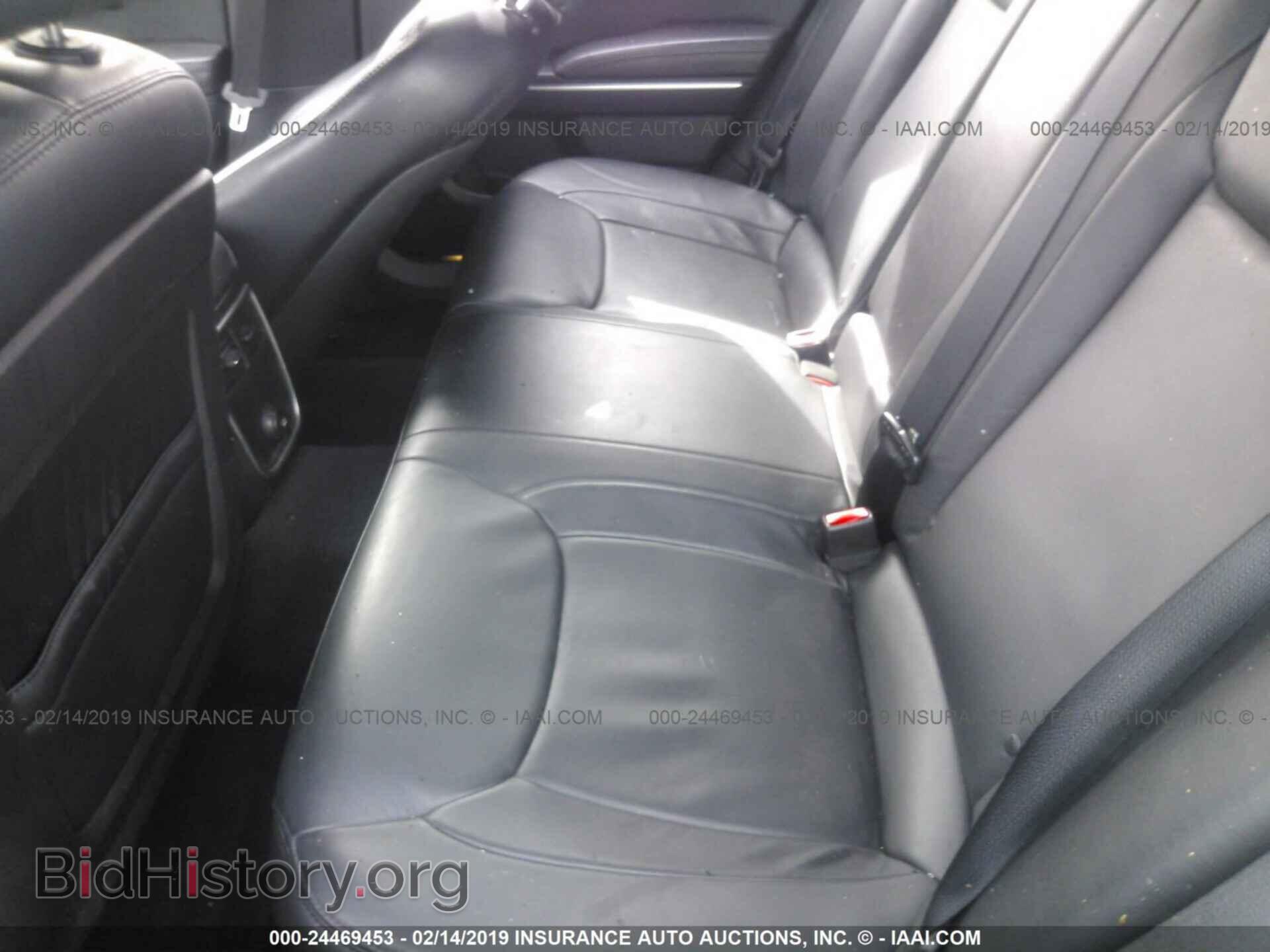 2014 CHRYSLER 300 - VIN: 2C3CCAAG9EH156857 - Фото 8