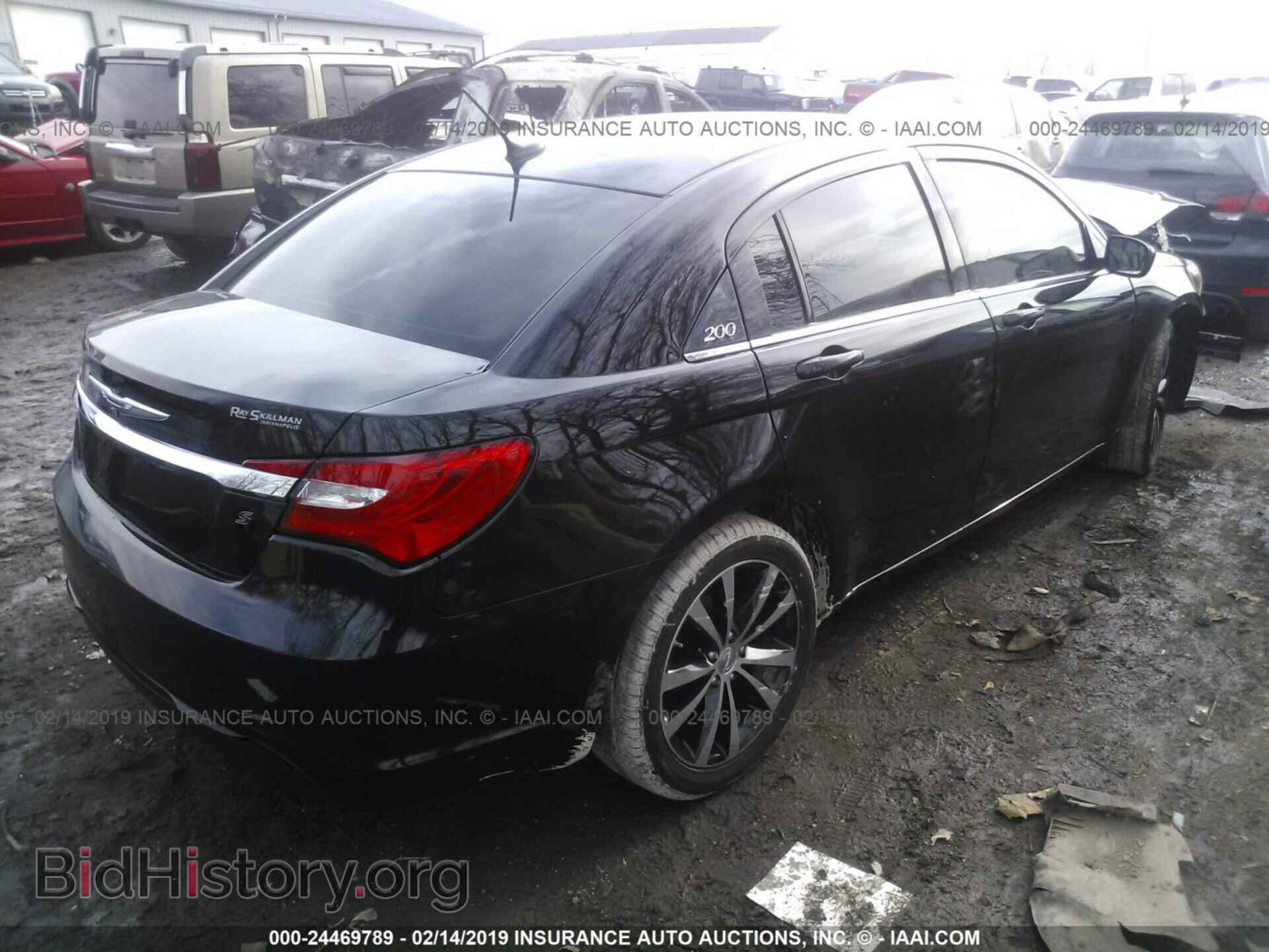 2013 CHRYSLER 200 - VIN: 1C3CCBBG8DN715549 - Фото 4