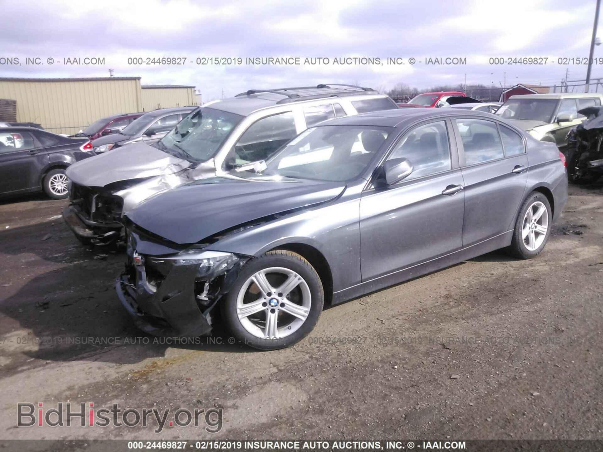 2015 BMW 320 - VIN: WBA3C3C59FK202150 - Фото 2