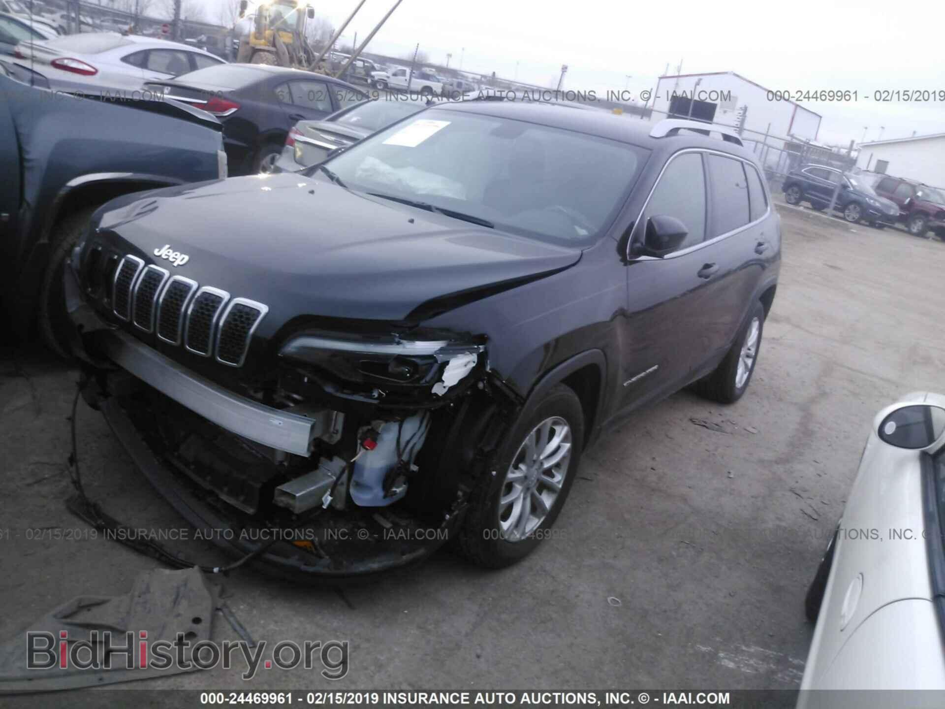 2019 JEEP CHEROKEE - VIN: 1C4PJLCB3KD221713 - Фото 2