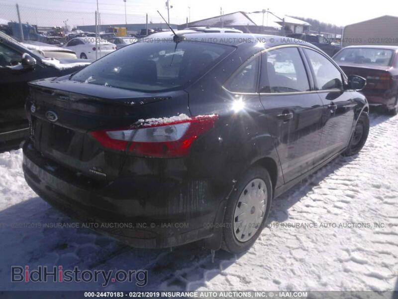 2013 Ford FOCUS (VIN 1FADP3F24DL200865) — фото 4 из 10