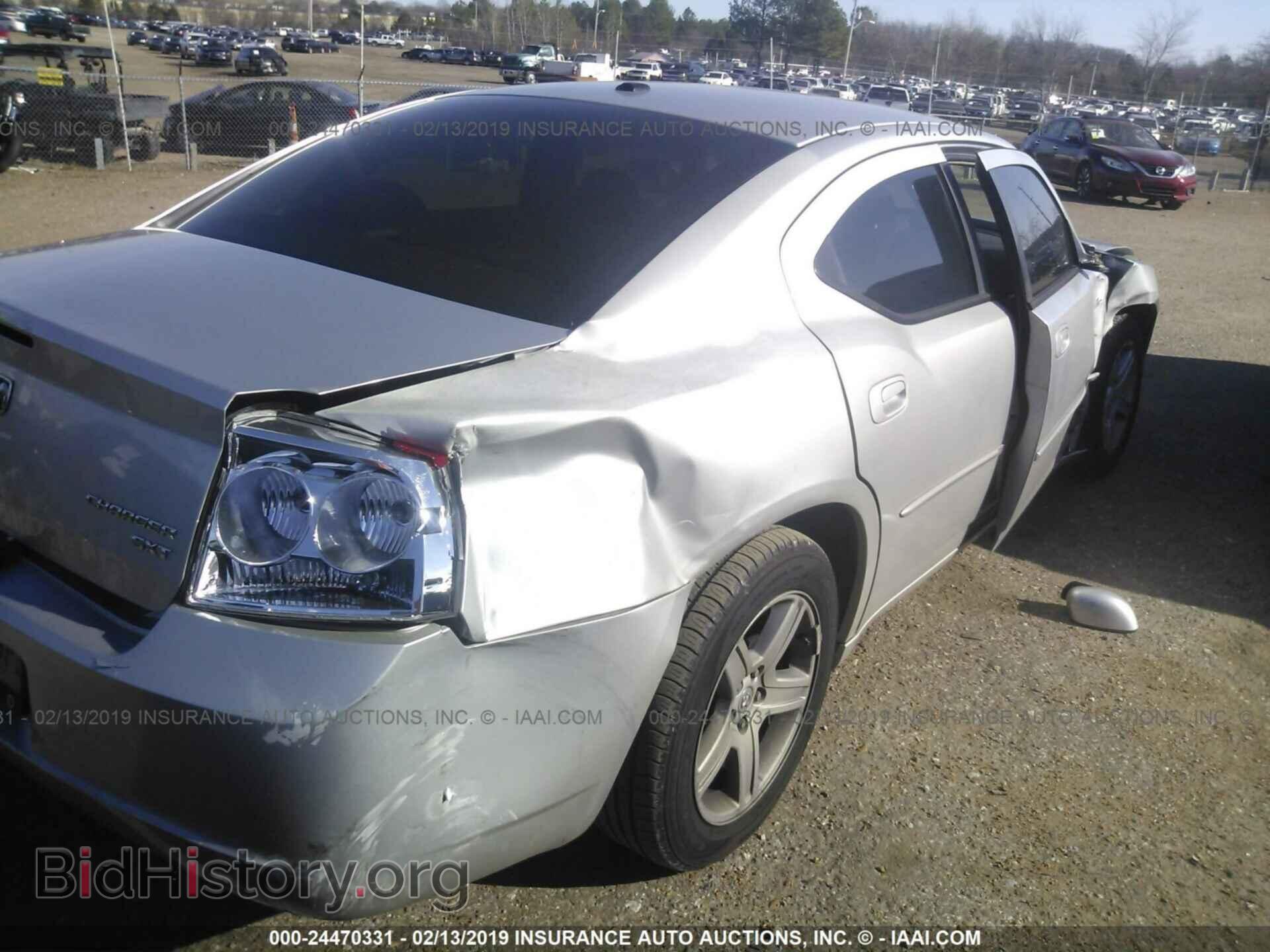 2010 DODGE CHARGER - VIN: 2B3CA3CV4AH188376 - Фото 4