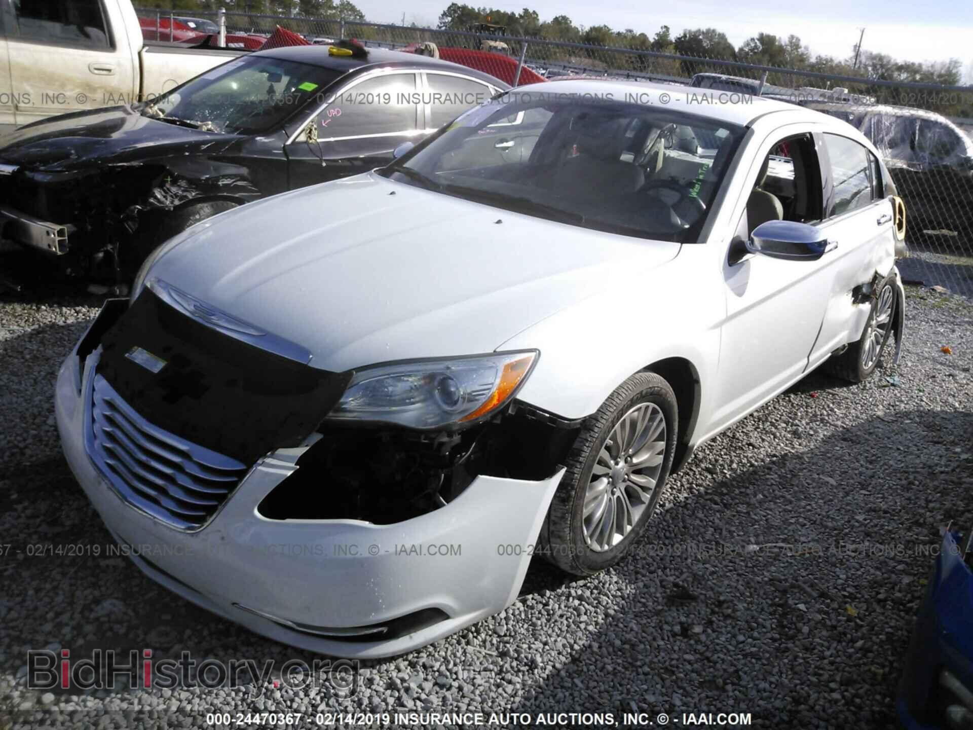 2012 CHRYSLER 200 - VIN: 1C3CCBCG6CN303420 - Фото 2