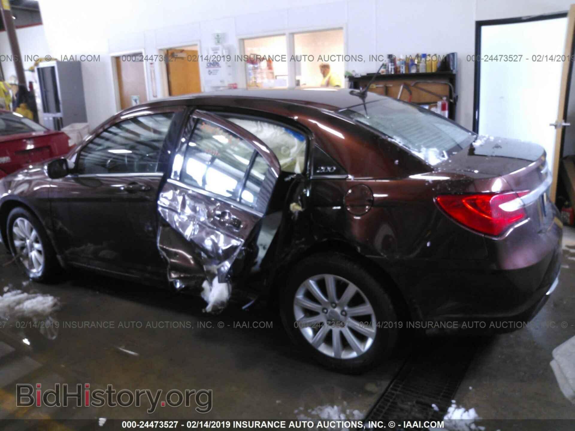 2012 CHRYSLER 200 - VIN: 1C3CCBBB3CN188572 - Фото 3