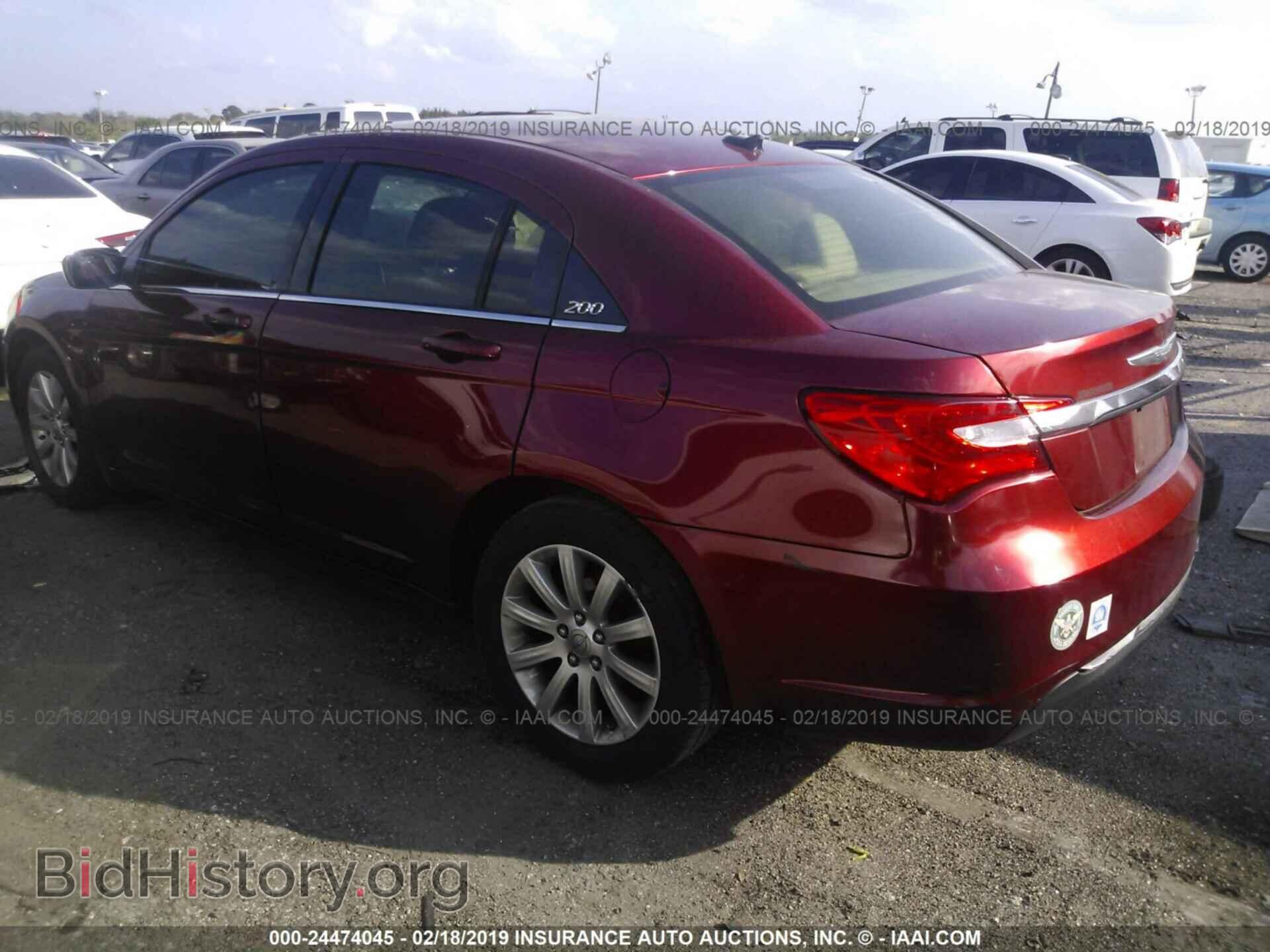 2013 CHRYSLER 200 - VIN: 1C3CCBBB3DN542026 - Фото 3