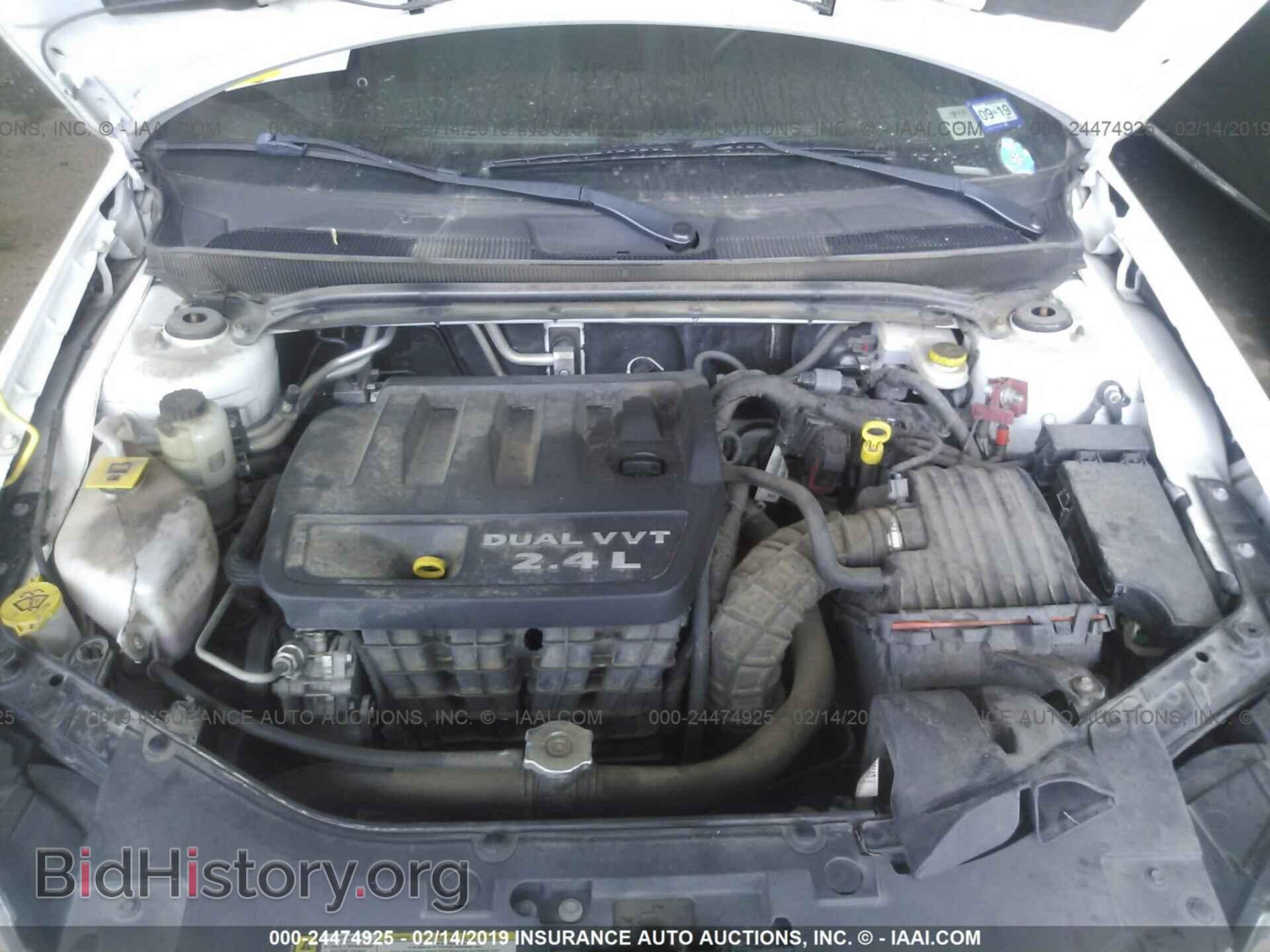 2013 CHRYSLER 200 - VIN: 1C3CCBAB3DN562021 - Photo 10
