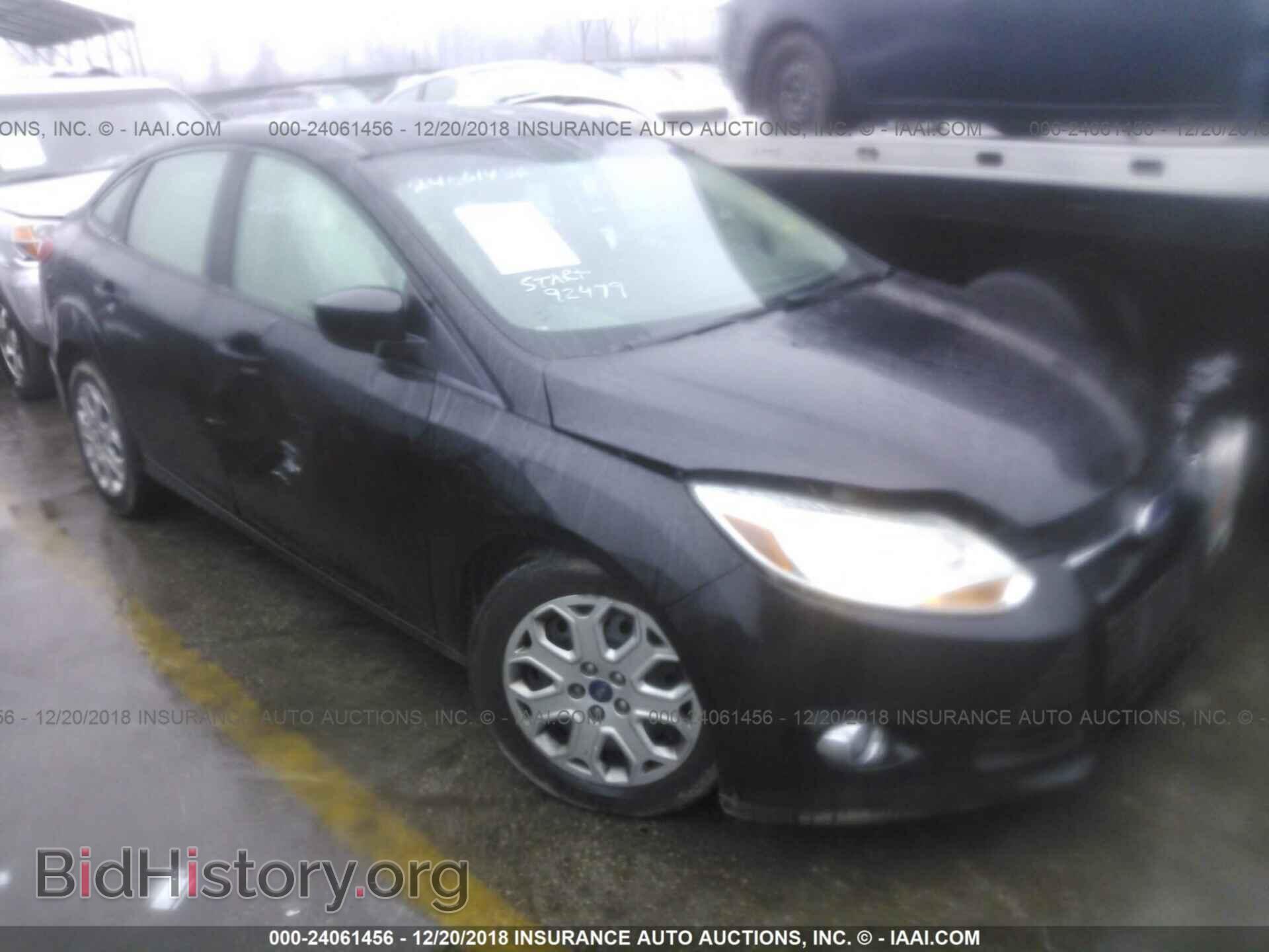 Photo 1FAHP3F26CL285675 - FORD FOCUS 2012
