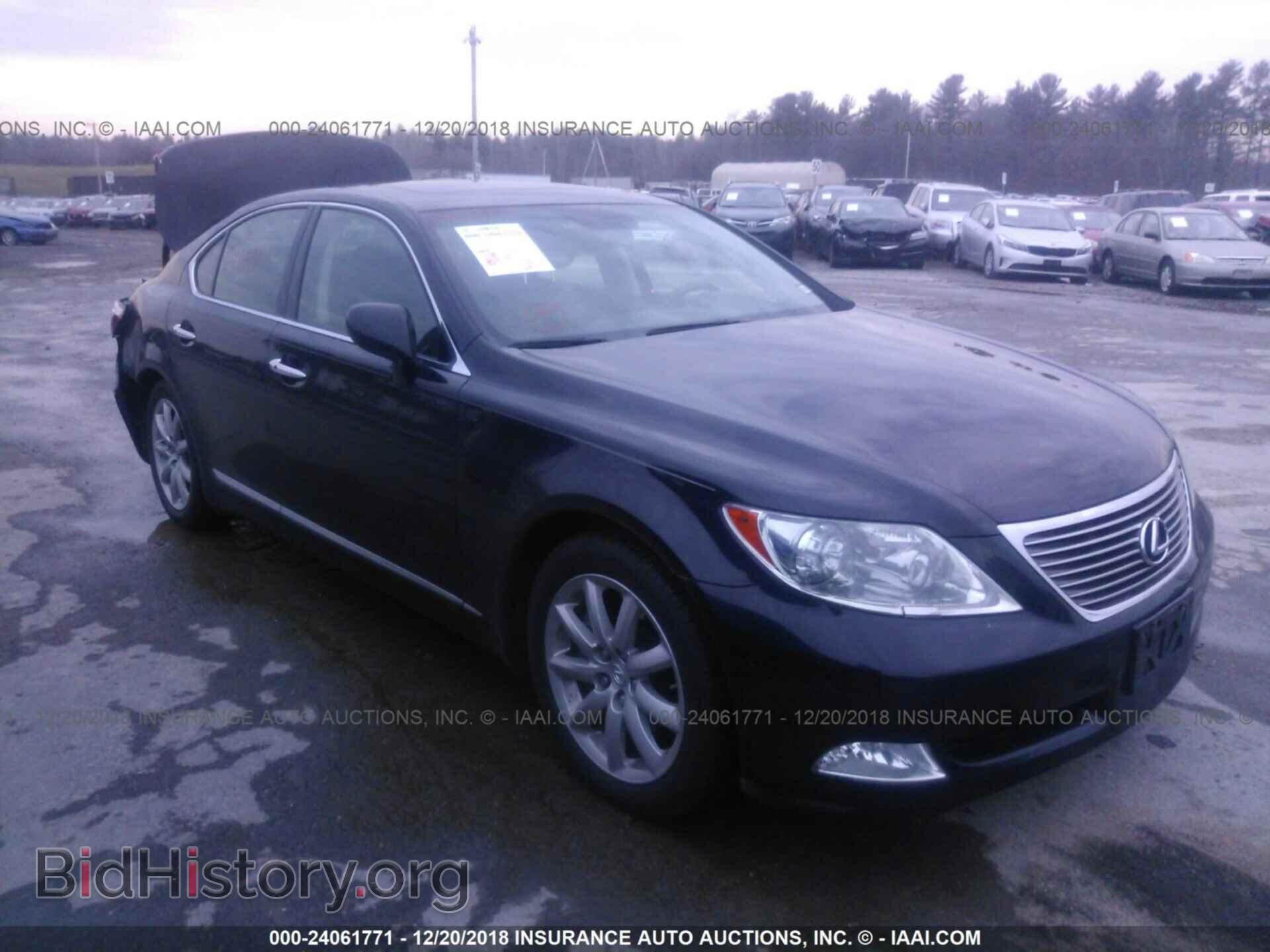 Фотография JTHCL46F395000175 - LEXUS LS 2009