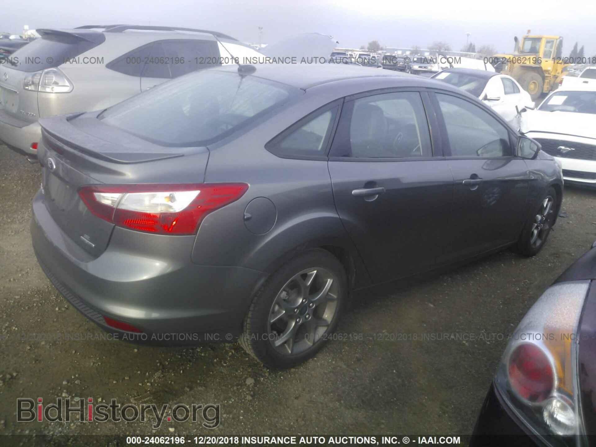 2014 FORD FOCUS - VIN: 1FADP3F28EL221817 - Photo 4