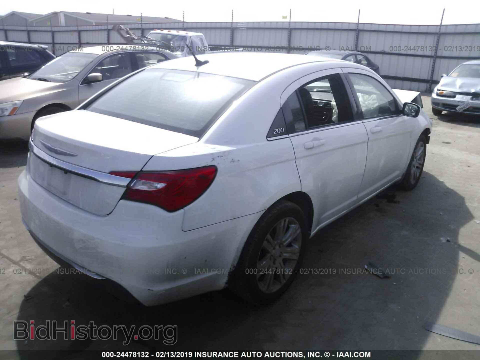 2013 CHRYSLER 200 - VIN: 1C3CCBBB2DN694430 - Photo 4