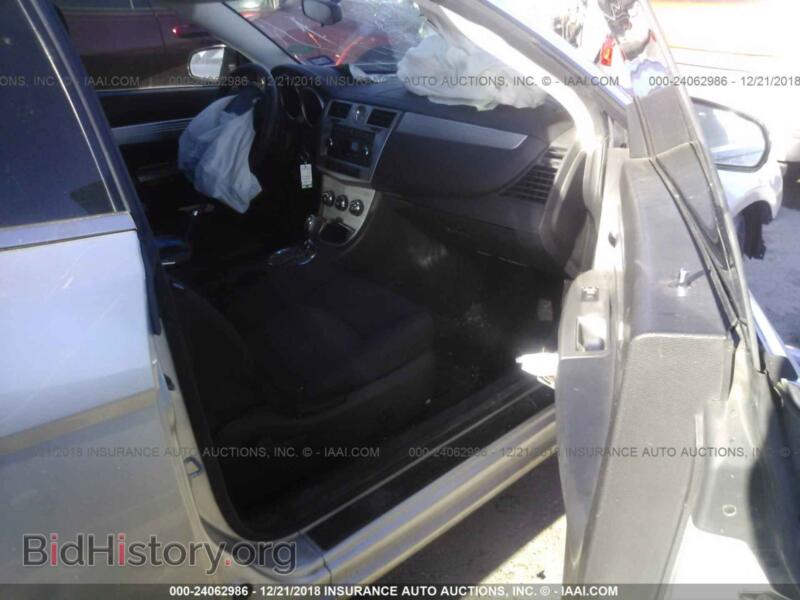 2010 Chrysler SEBRING (VIN 1C3BC5ED9AN137584) — фото 5 из 10