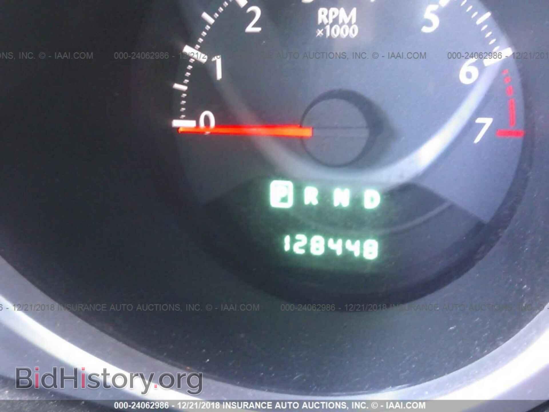 2010 CHRYSLER SEBRING - VIN: 1C3BC5ED9AN137584 - Фото 7