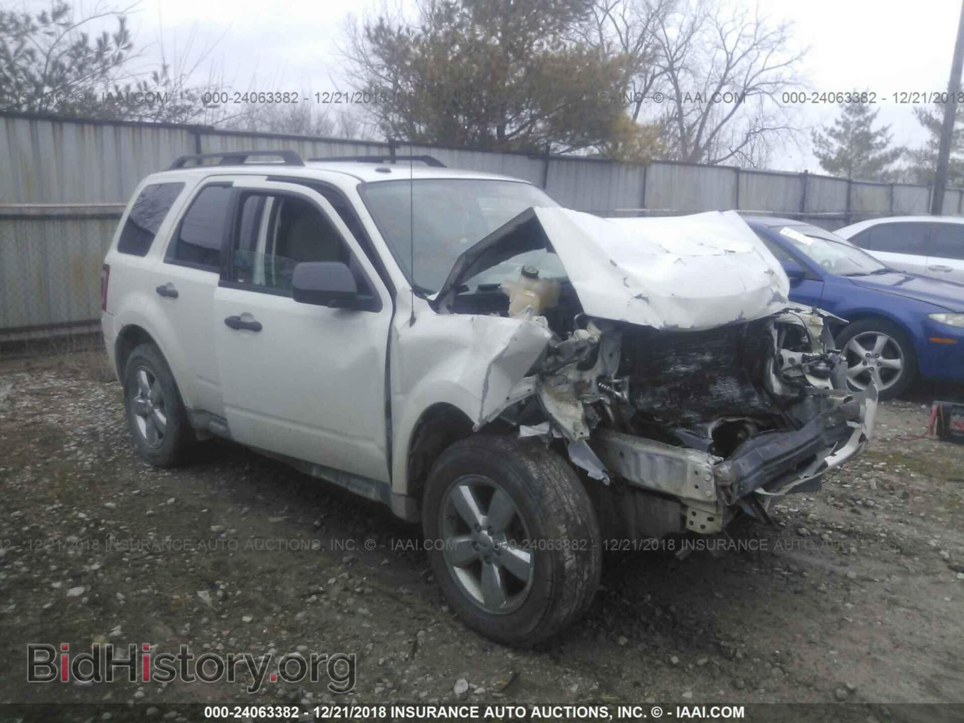 Фотография 1FMCU0D73BKA43064 - FORD ESCAPE 2011