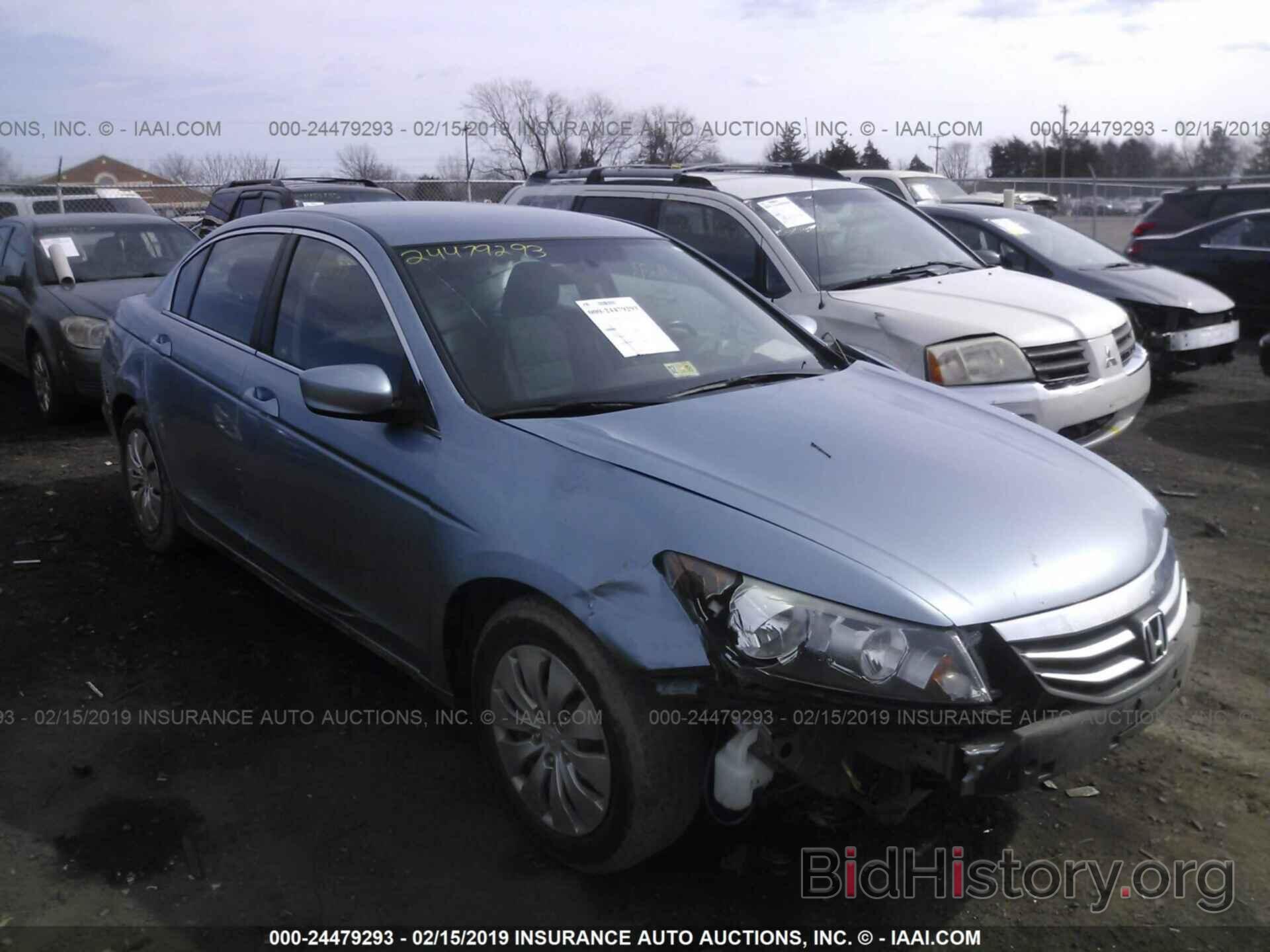 Photo 1HGCP2F36CA104093 - HONDA ACCORD 2012