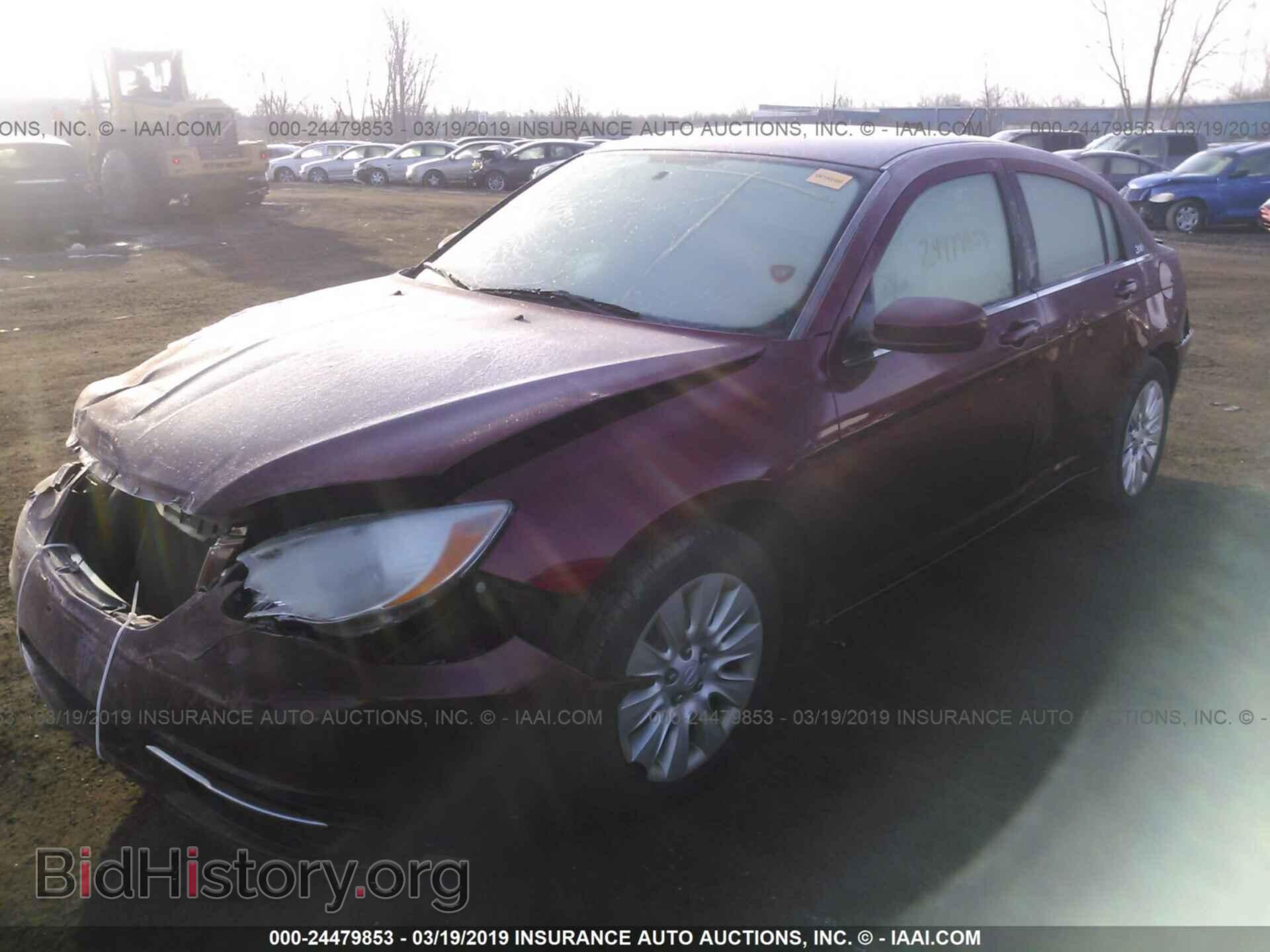 2012 CHRYSLER 200 - VIN: 1C3CCBAB0CN292616 - Фото 2