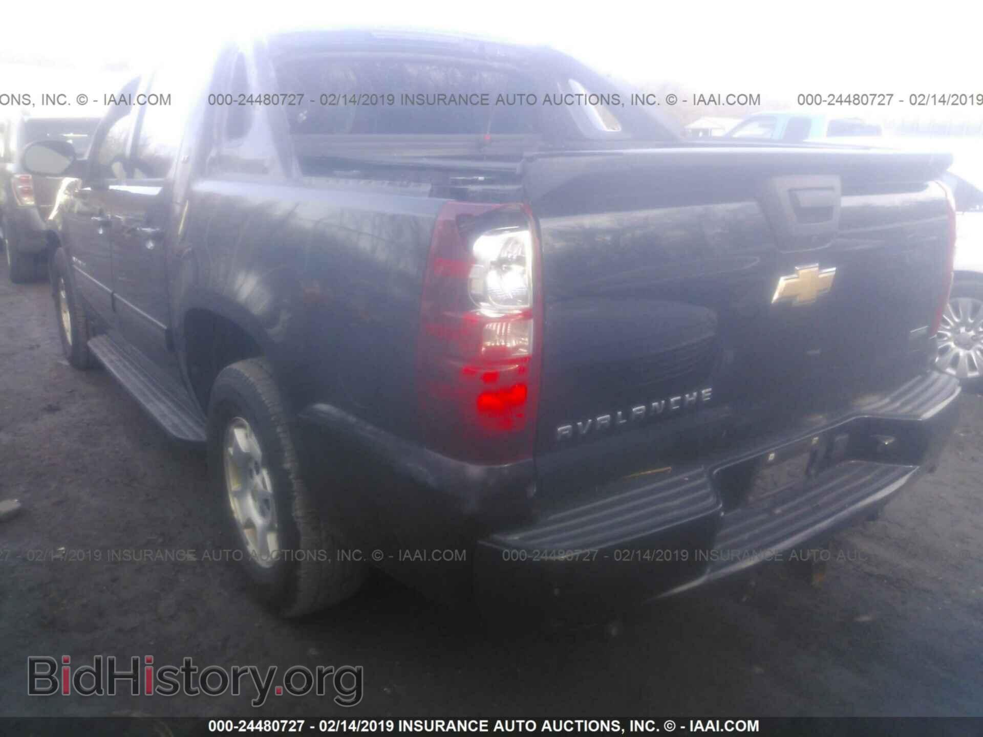 2010 CHEVROLET AVALANCHE - VIN: 3GNVKFE01AG249732 - Фото 3
