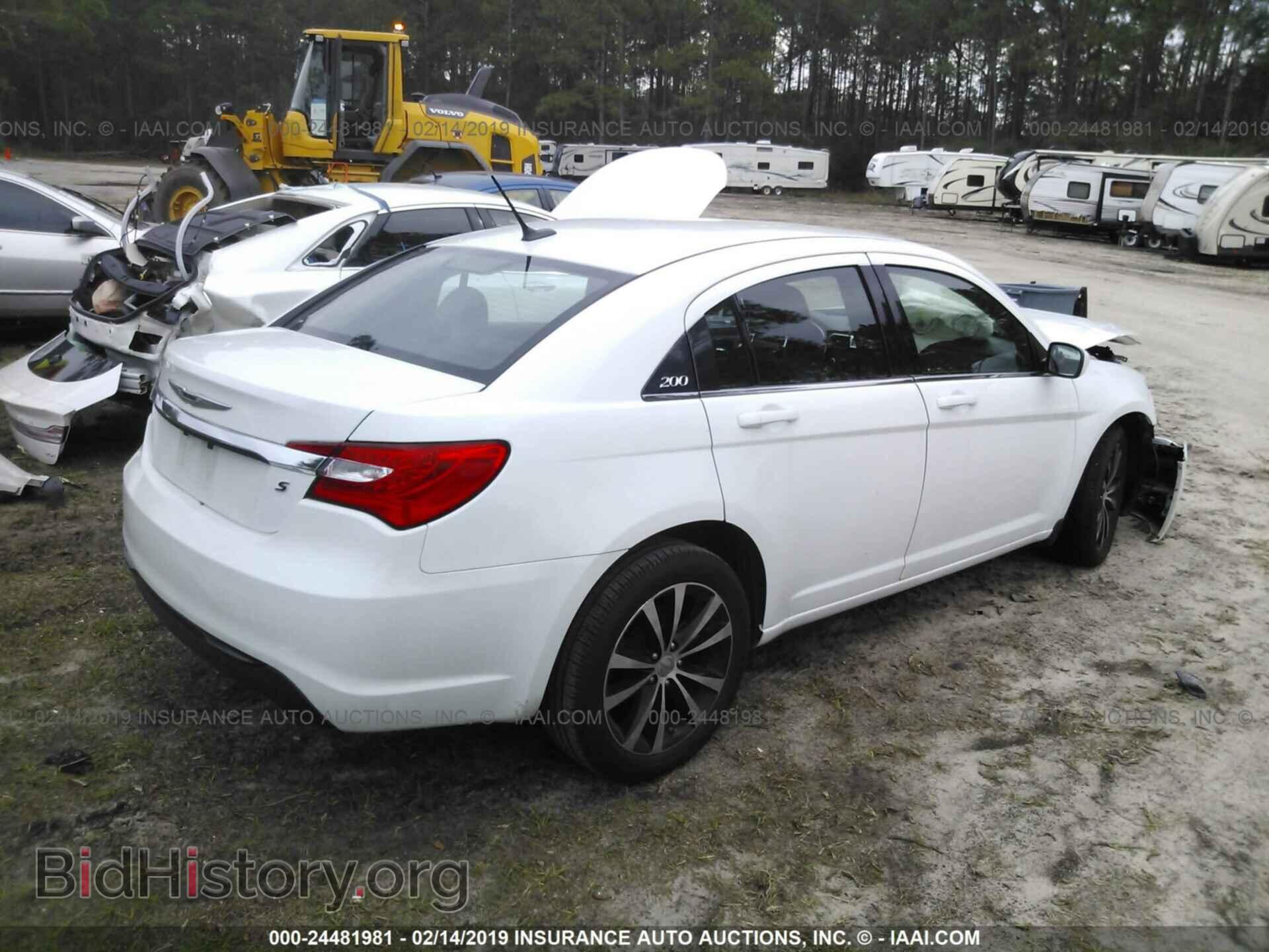 2013 CHRYSLER 200 - VIN: 1C3CCBBG1DN718129 - Фото 4