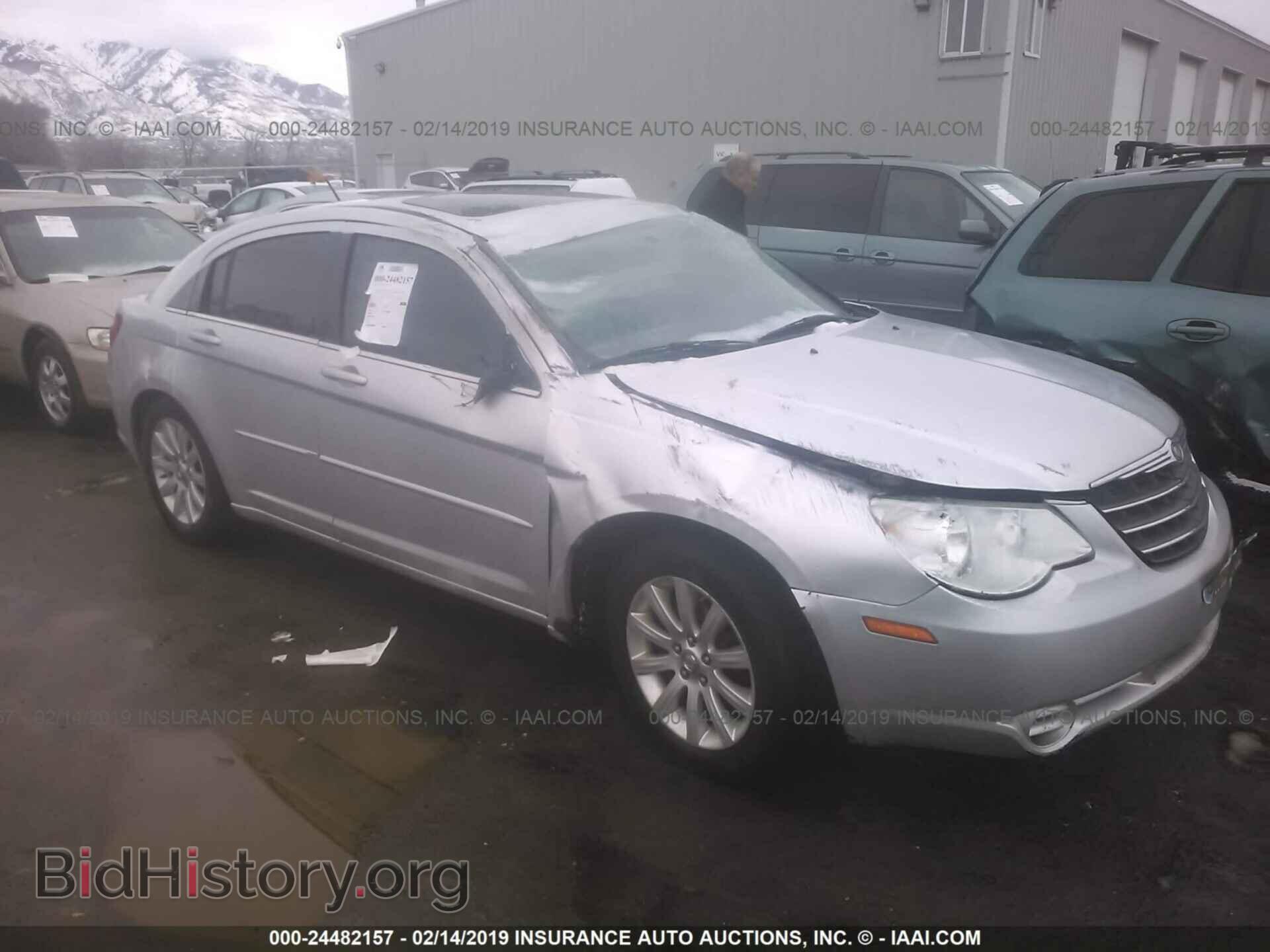 Photo 1C3CC5FD3AN190851 - CHRYSLER SEBRING 2010