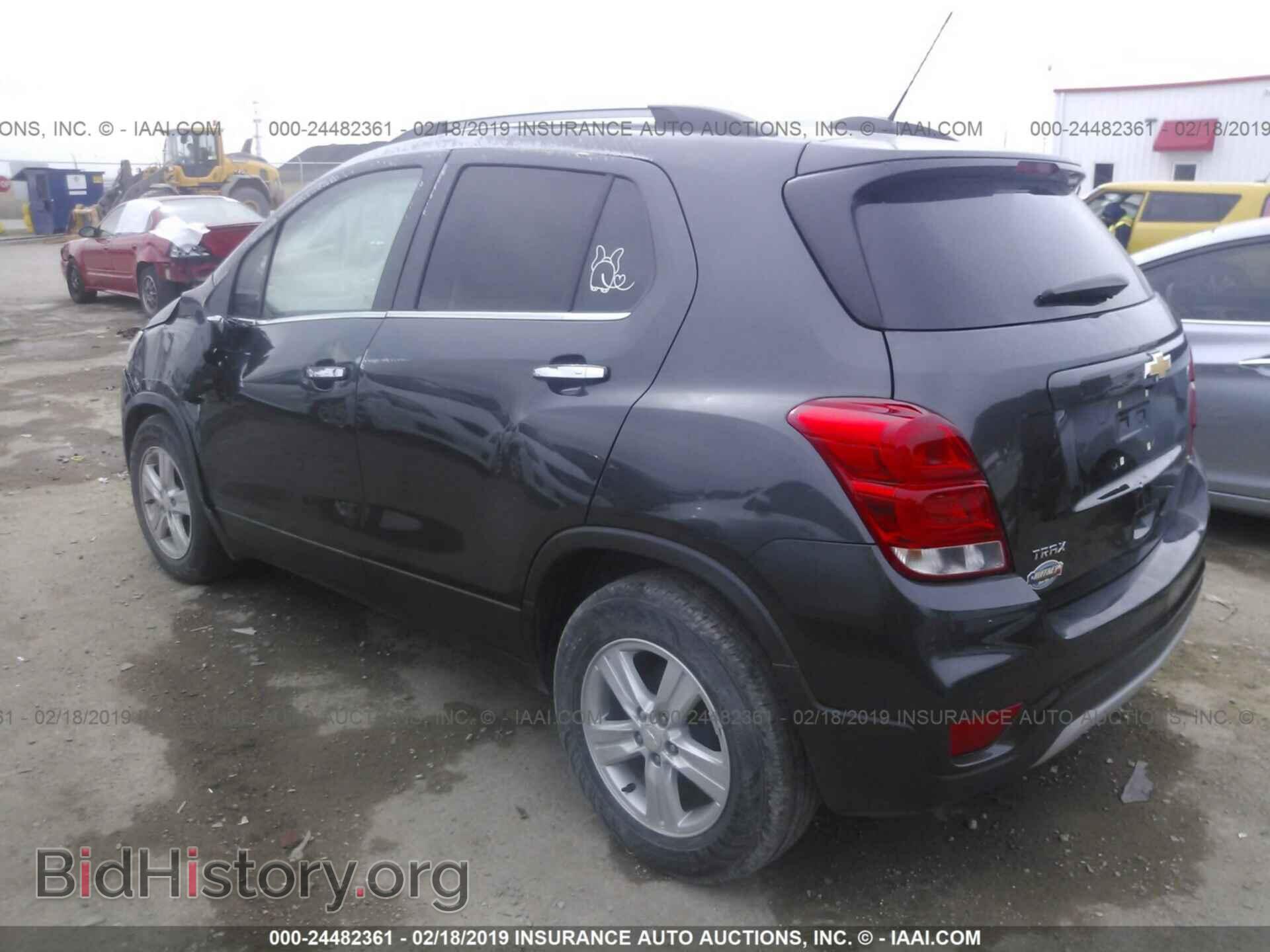 2017 CHEVROLET TRAX - VIN: 3GNCJLSB7HL217982 - Photo 3