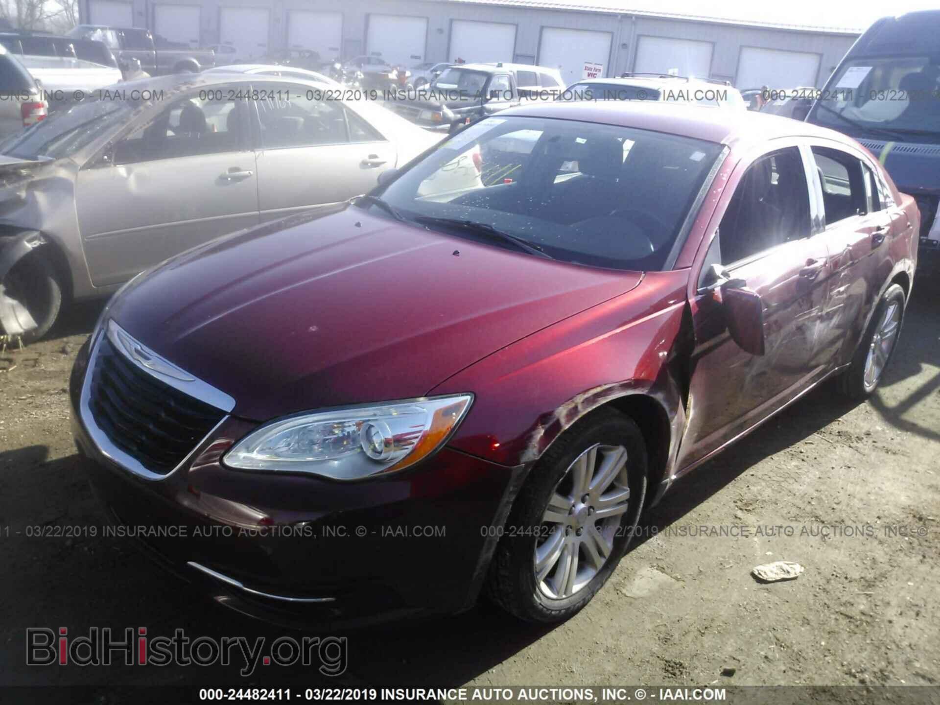 2013 CHRYSLER 200 - VIN: 1C3CCBBB8DN601264 - Photo 2
