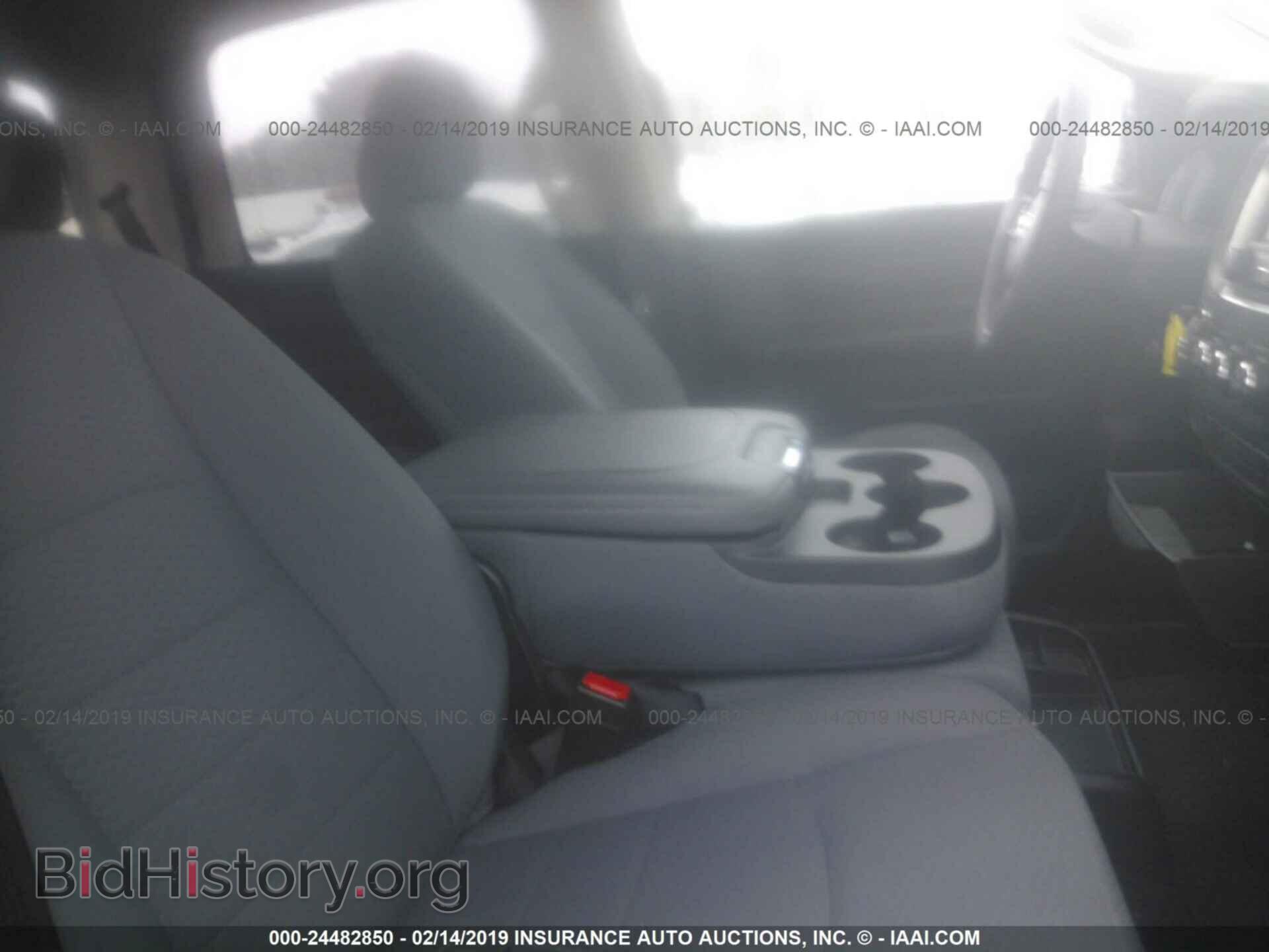 2017 RAM 1500 - VIN: 1C6RR6KG1HS825806 - Photo 5