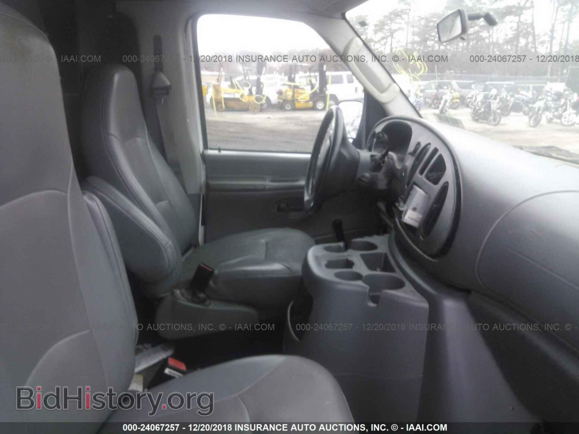 2004 FORD ECONOLINE - VIN: 1FTSE34L84HA40687 - Фото 5