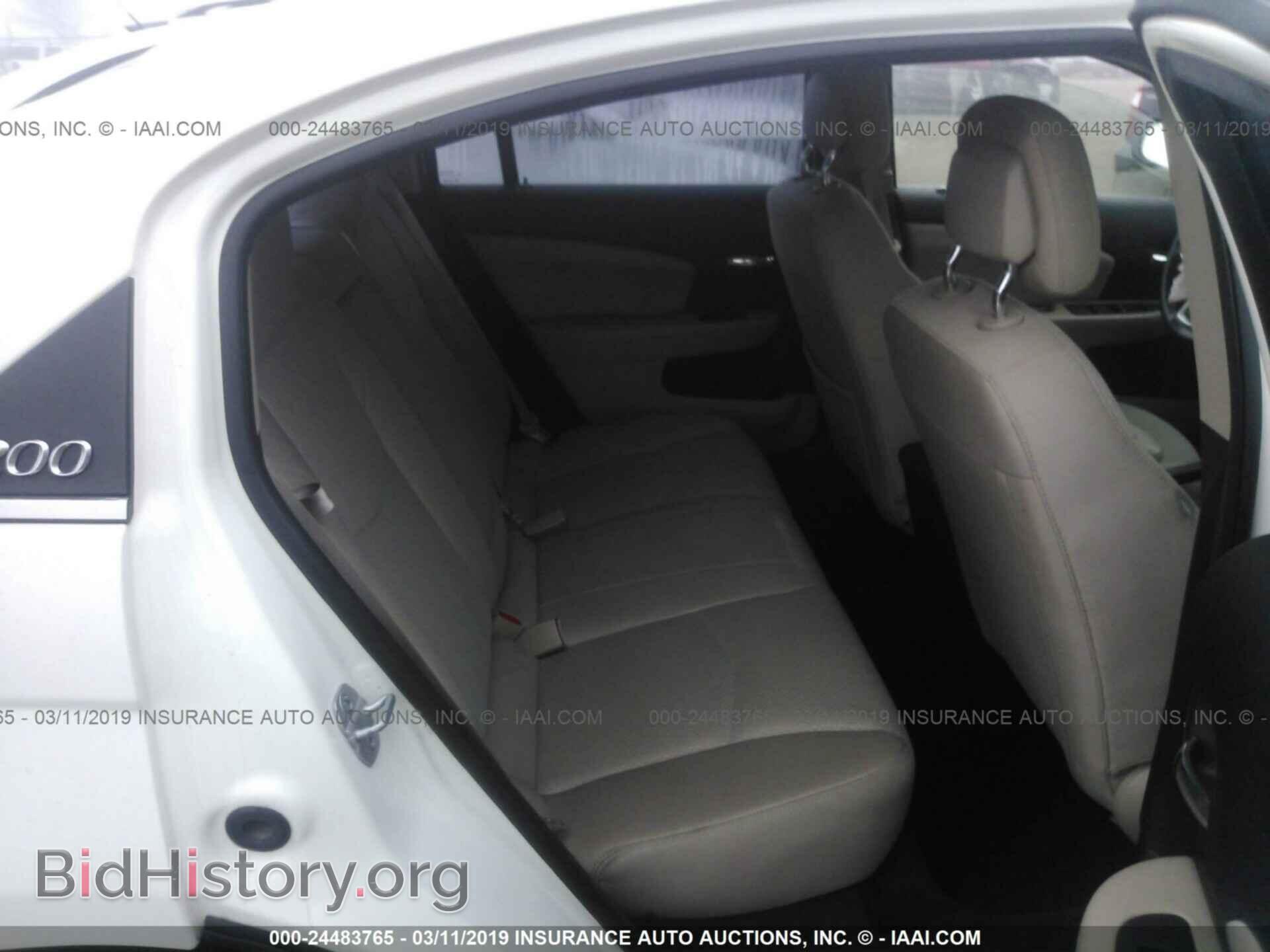 2011 CHRYSLER 200 - VIN: 1C3BC1FB0BN500975 - Photo 8