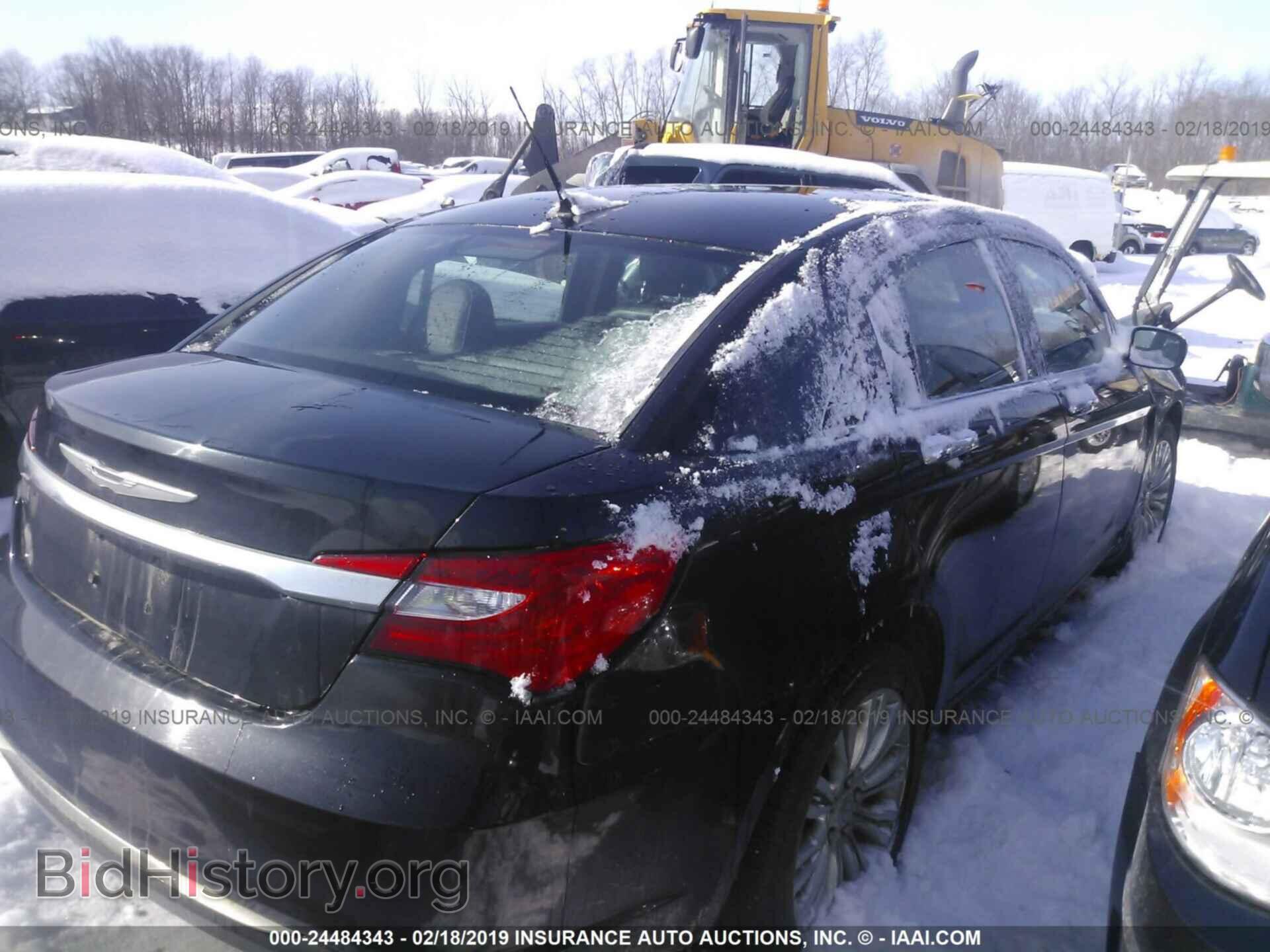 2011 CHRYSLER 200 - VIN: 1C3BC2FG0BN518054 - Фото 4