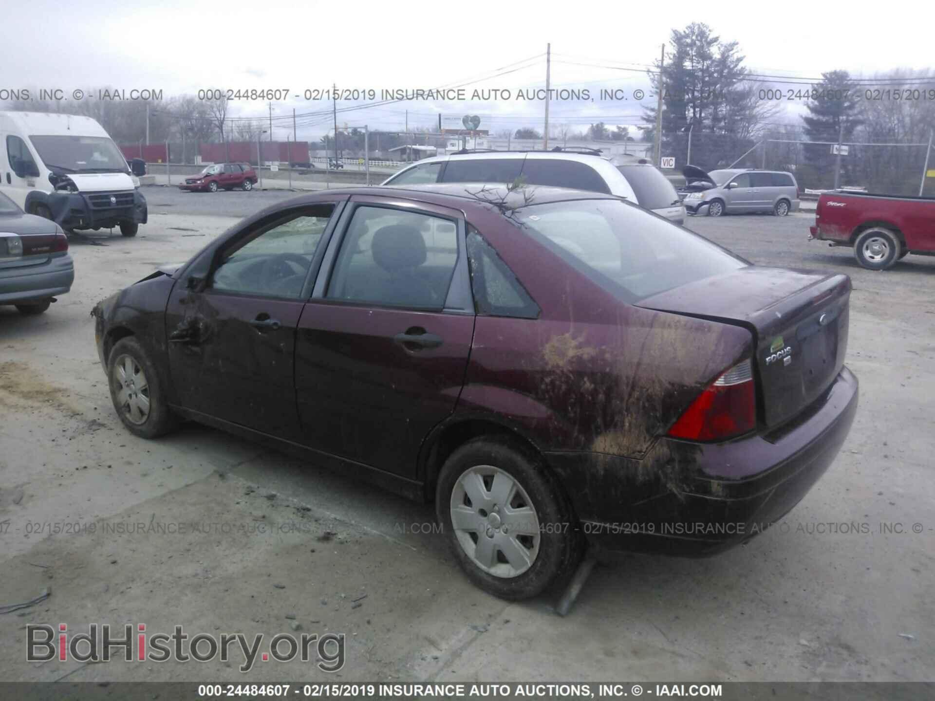 2007 FORD FOCUS - VIN: 1FAFP34N47W239951 - Фото 3