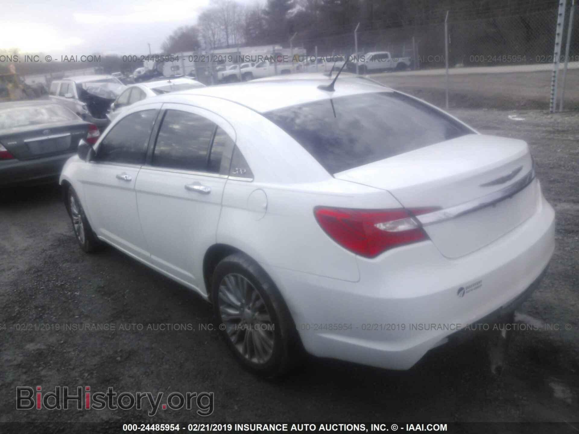 2012 CHRYSLER 200 - VIN: 1C3CCBCB3CN246730 - Photo 3