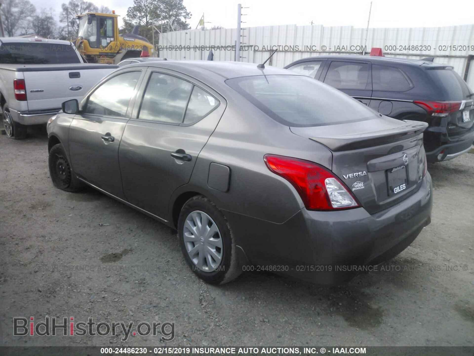 2017 NISSAN VERSA - VIN: 3N1CN7AP1HL874944 - Фото 3