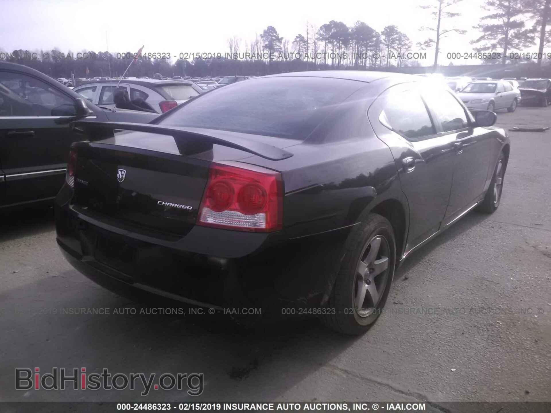 2010 DODGE CHARGER - VIN: 2B3CA4CD3AH223468 - Photo 4